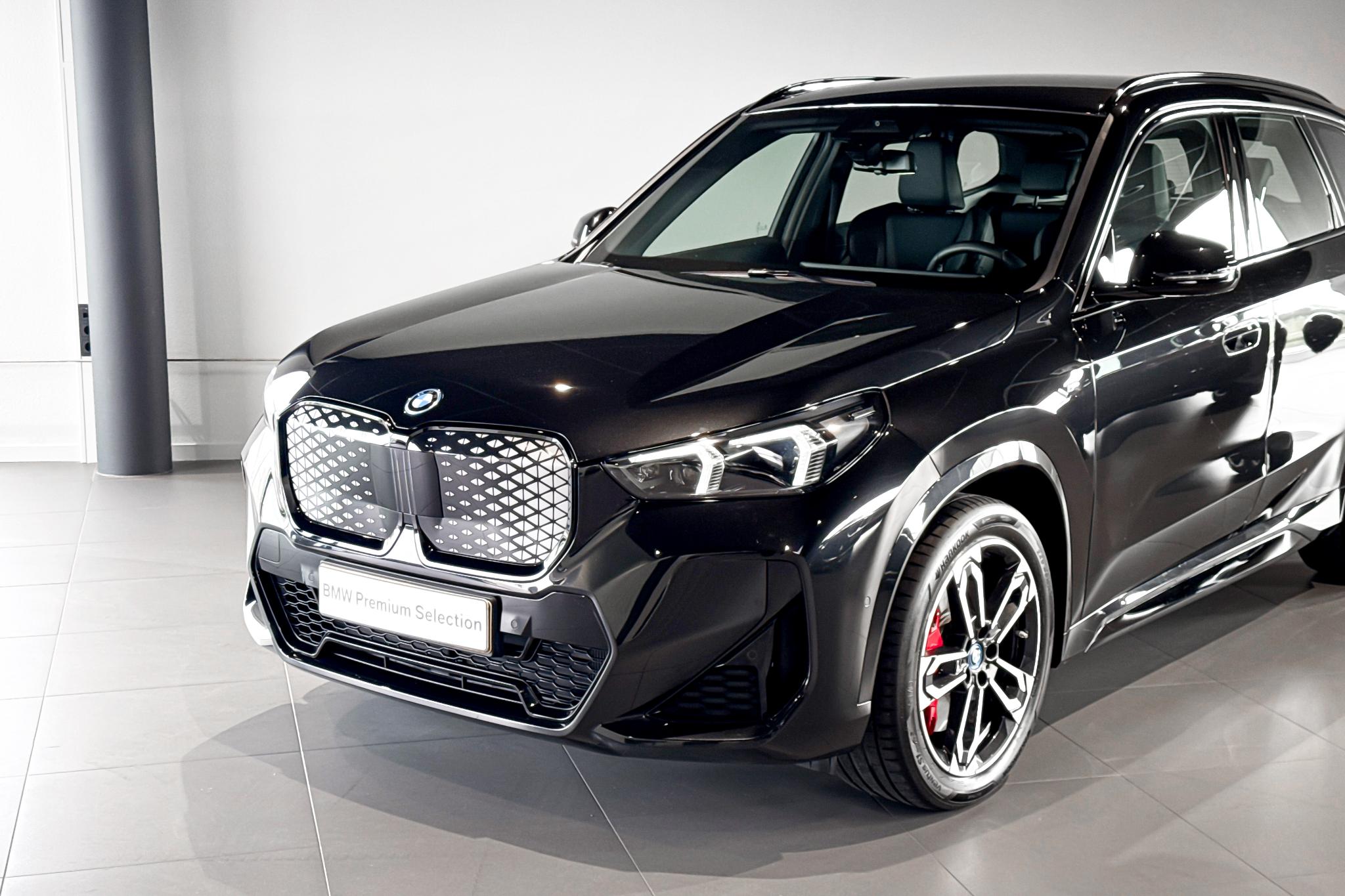 Foto van BMW Ix1 Edrive20