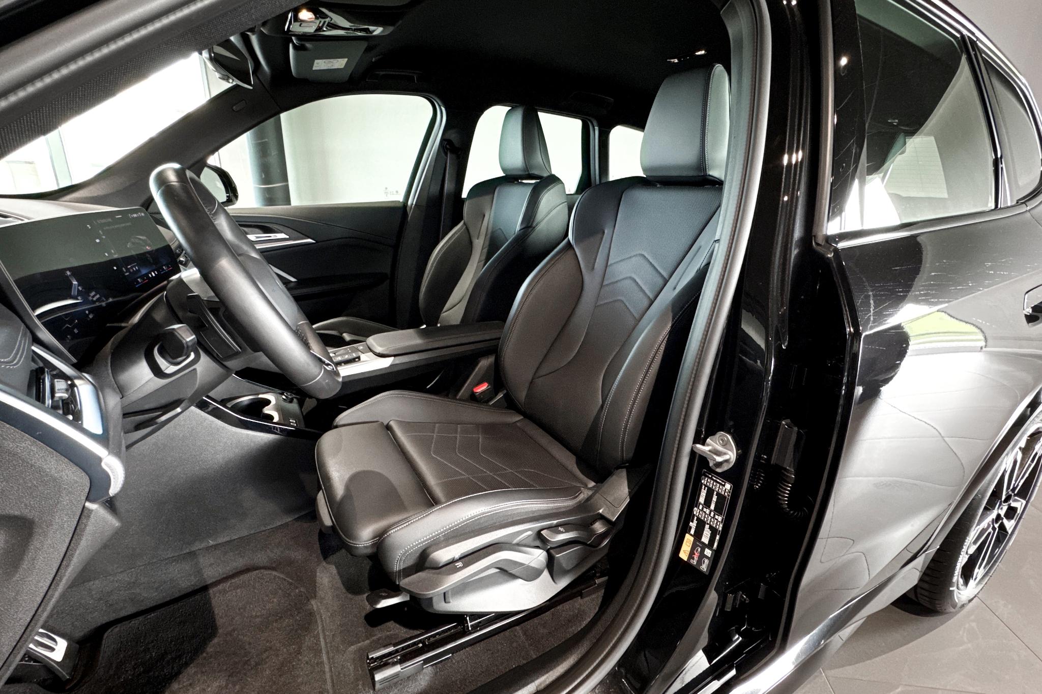 Foto van BMW Ix1 Edrive20