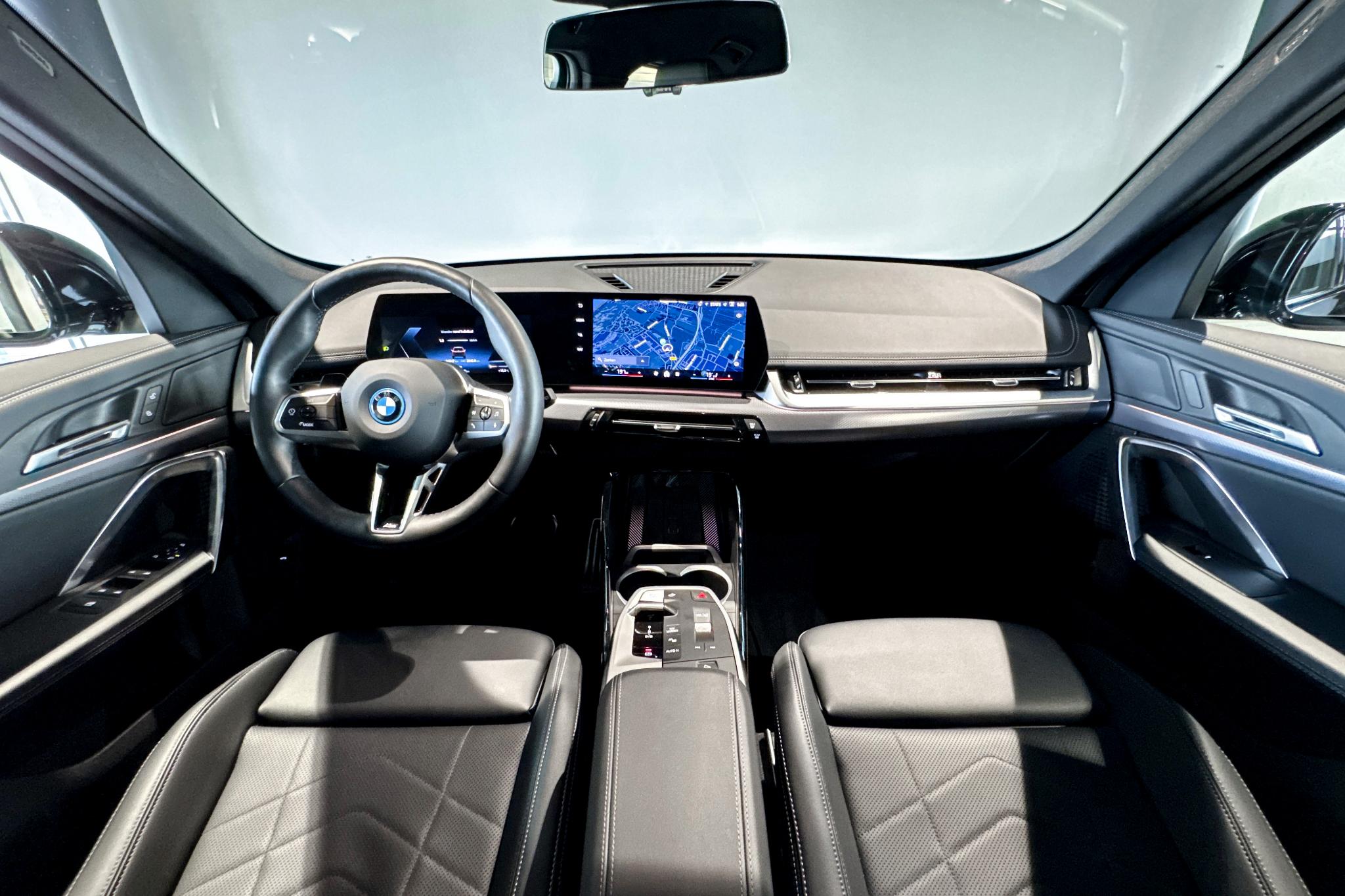Foto van BMW Ix1 Edrive20