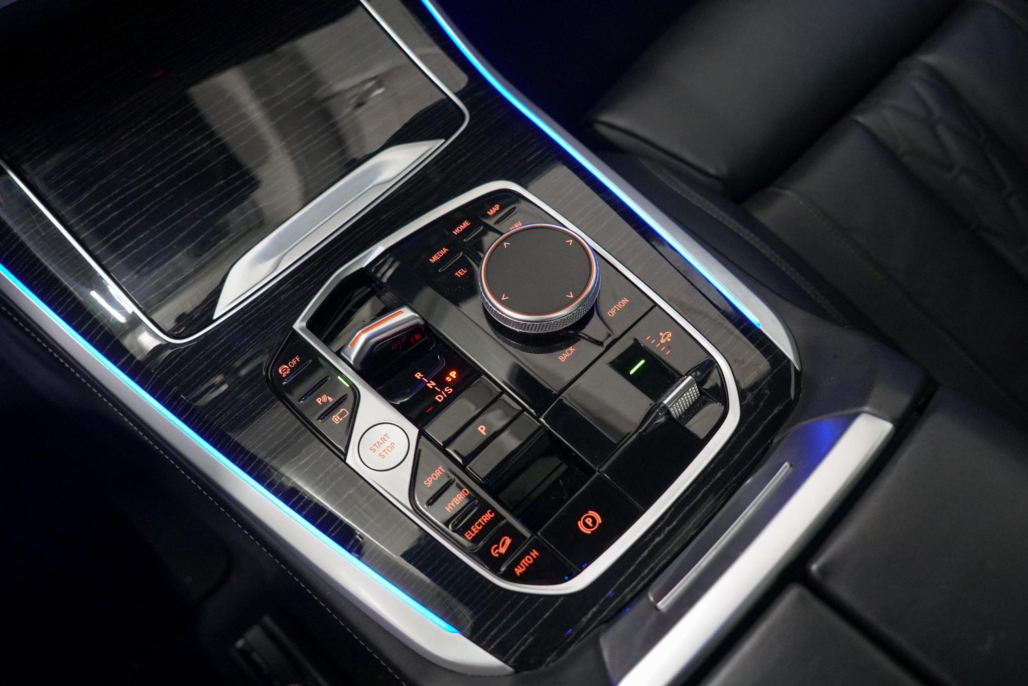 Foto van BMW X5 Xdrive50e