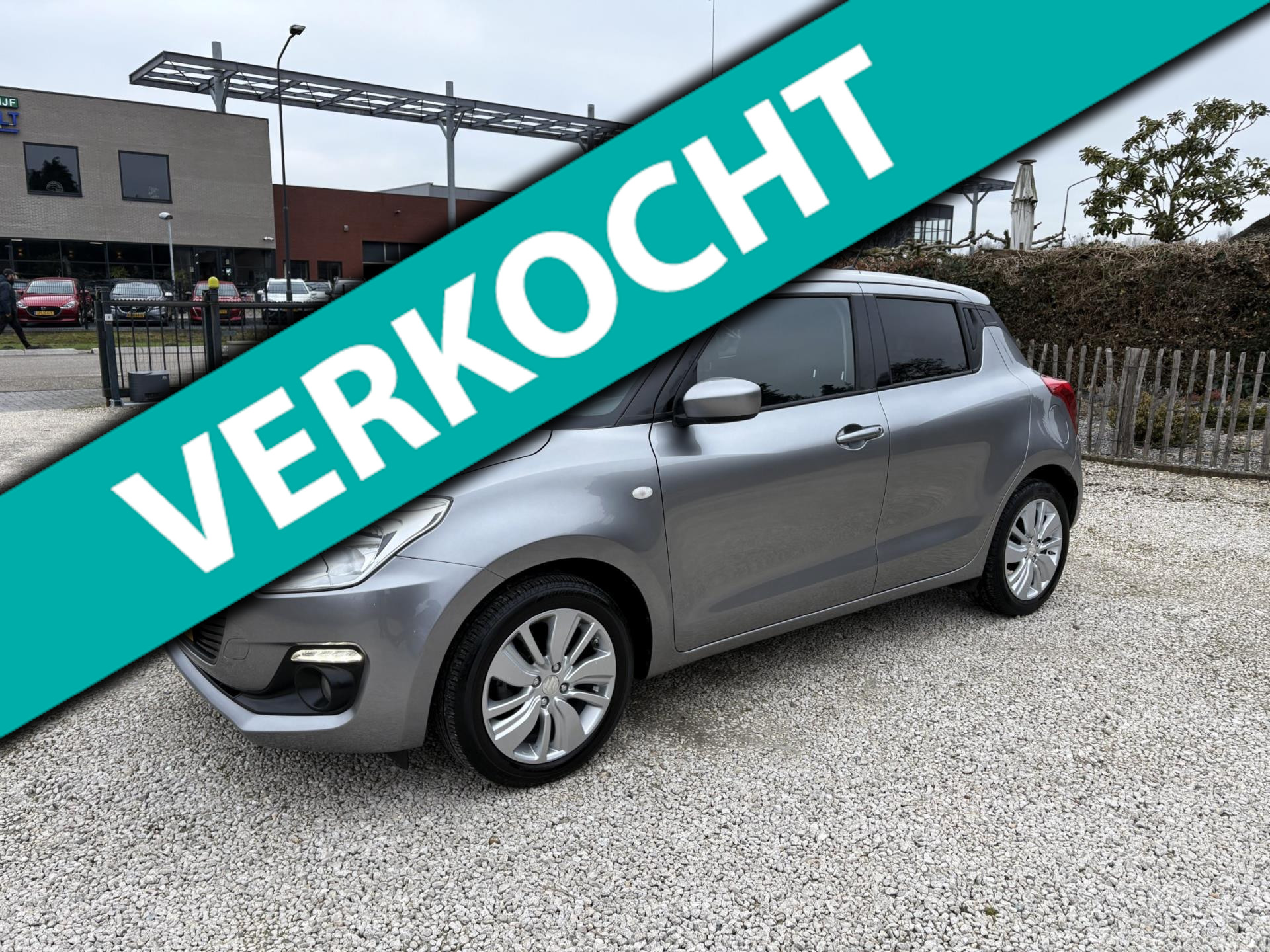 Foto van Suzuki SWIFT