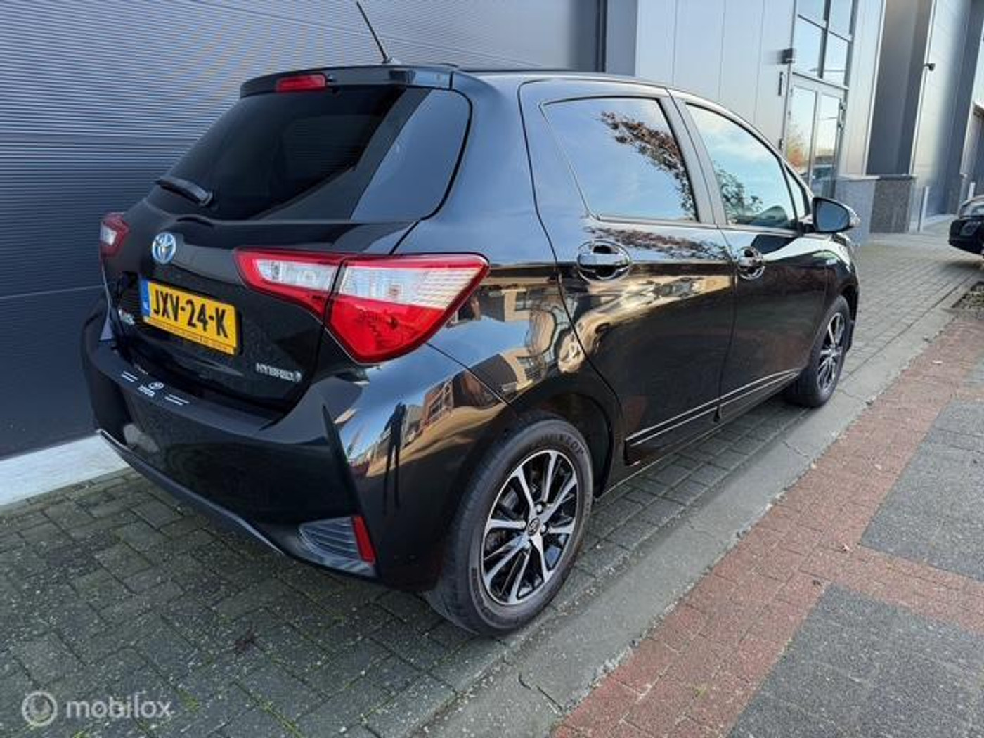 Foto van Toyota Toyota Yaris Hybrid