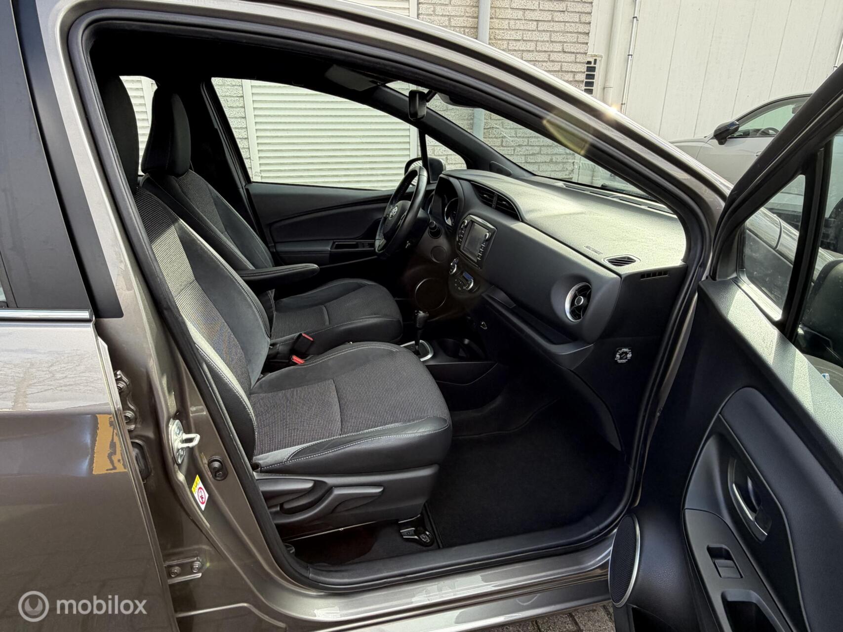 Foto van Toyota Toyota Yaris Hybrid
