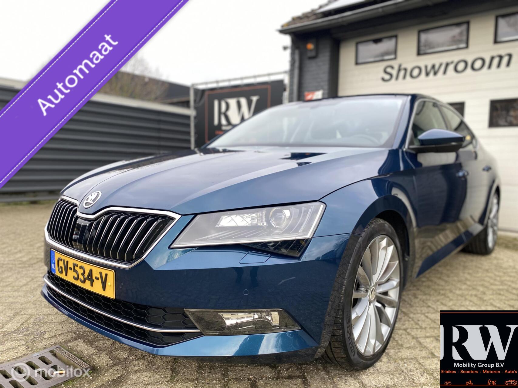 Skoda Superb 1.4 TSI ACT Style AUTOMAAT*NAVI*PDC V+A*TREKHAAK 2015 - voorkant