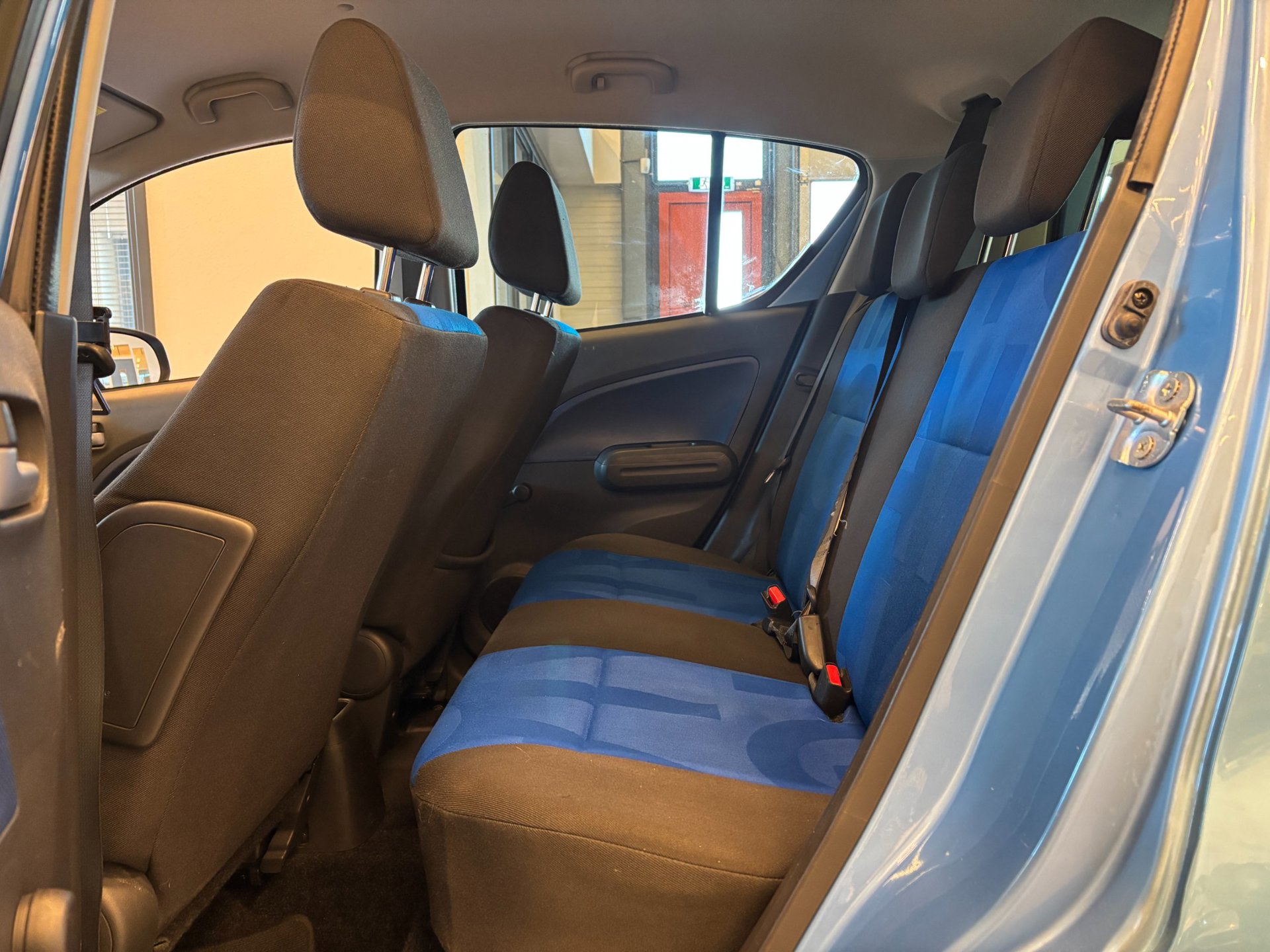 Foto van Opel Agila