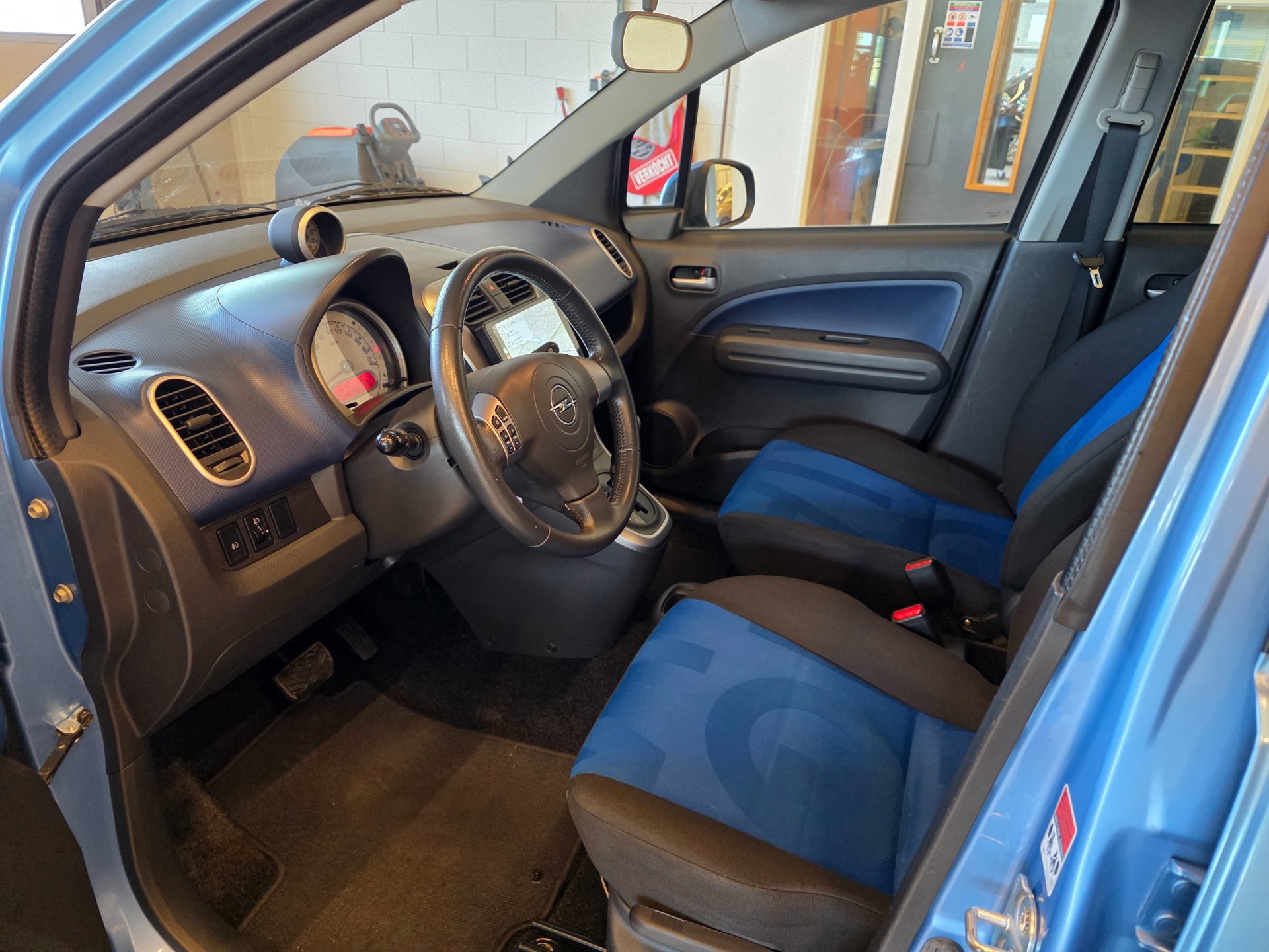 Foto van Opel Agila