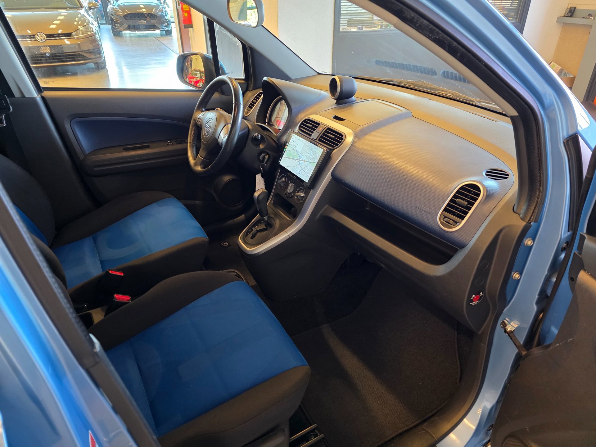 Foto van Opel Agila