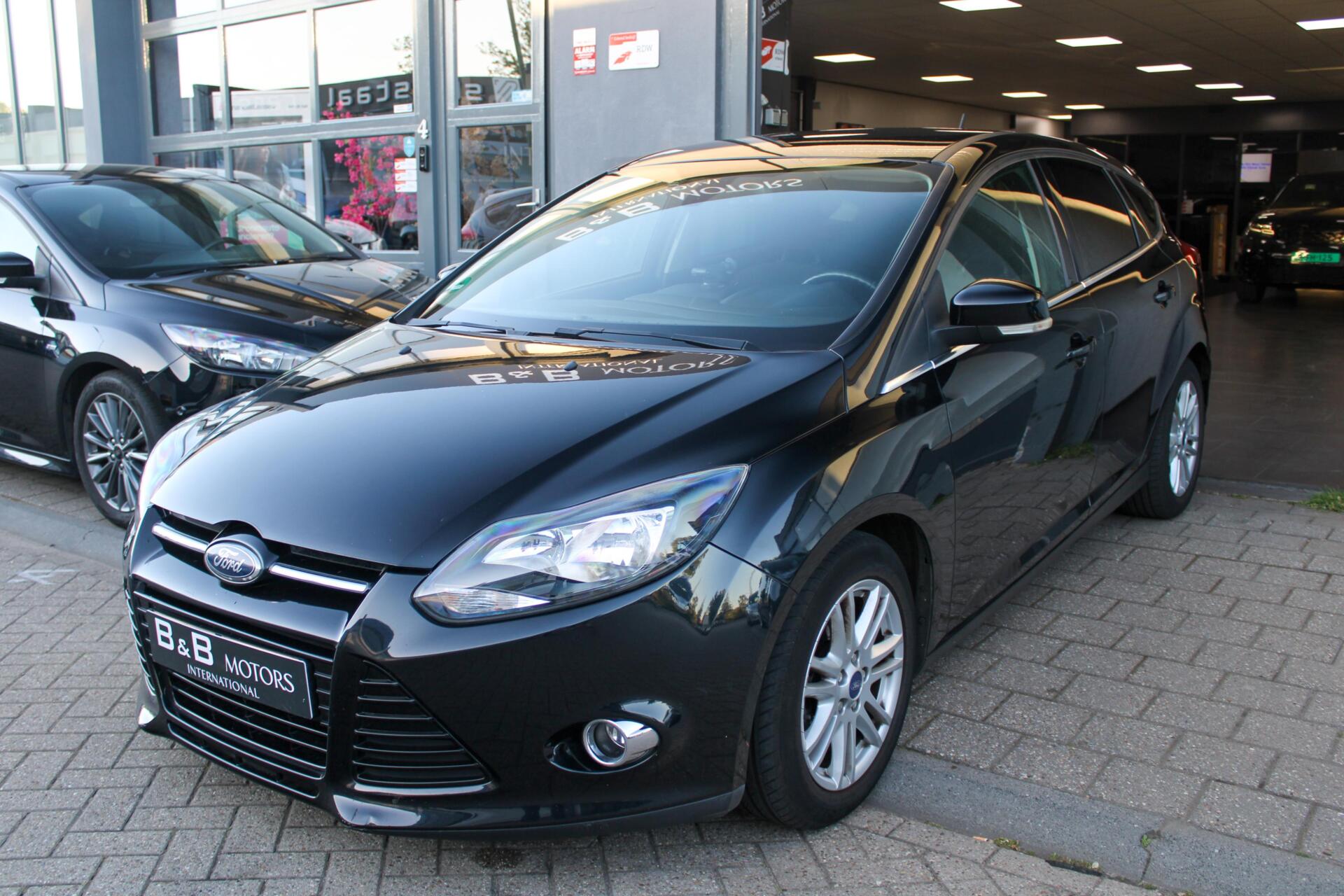 Foto van FORD FOCUS