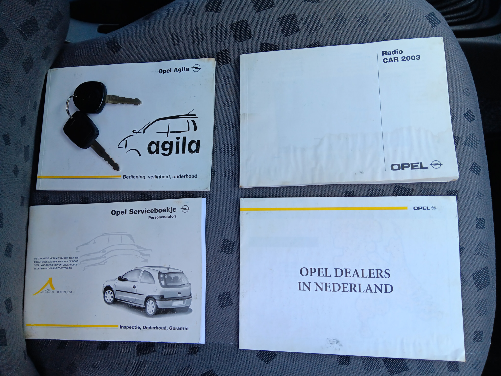Foto van Opel Agila