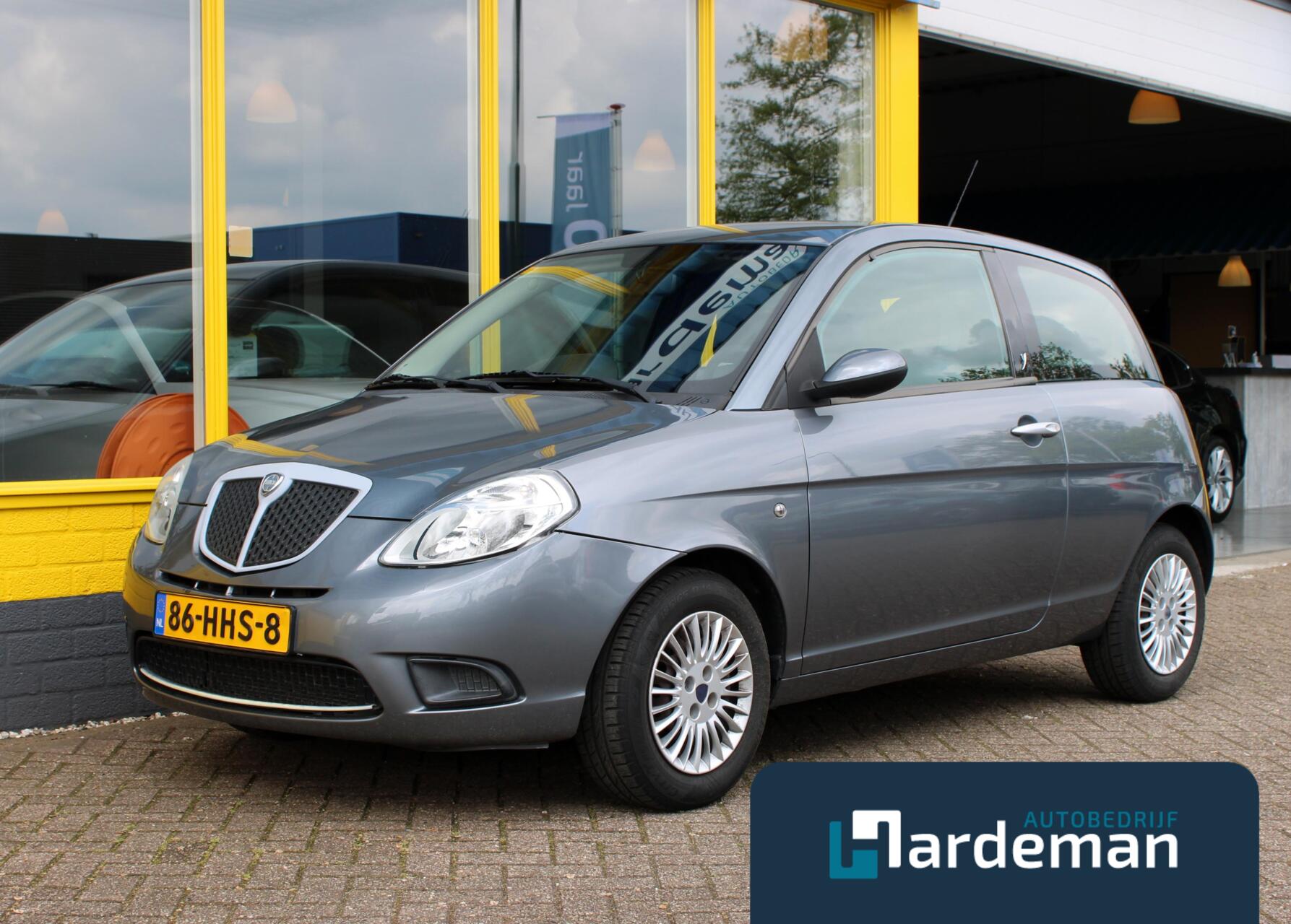 Foto van LANCIA LANCIA YPSILON