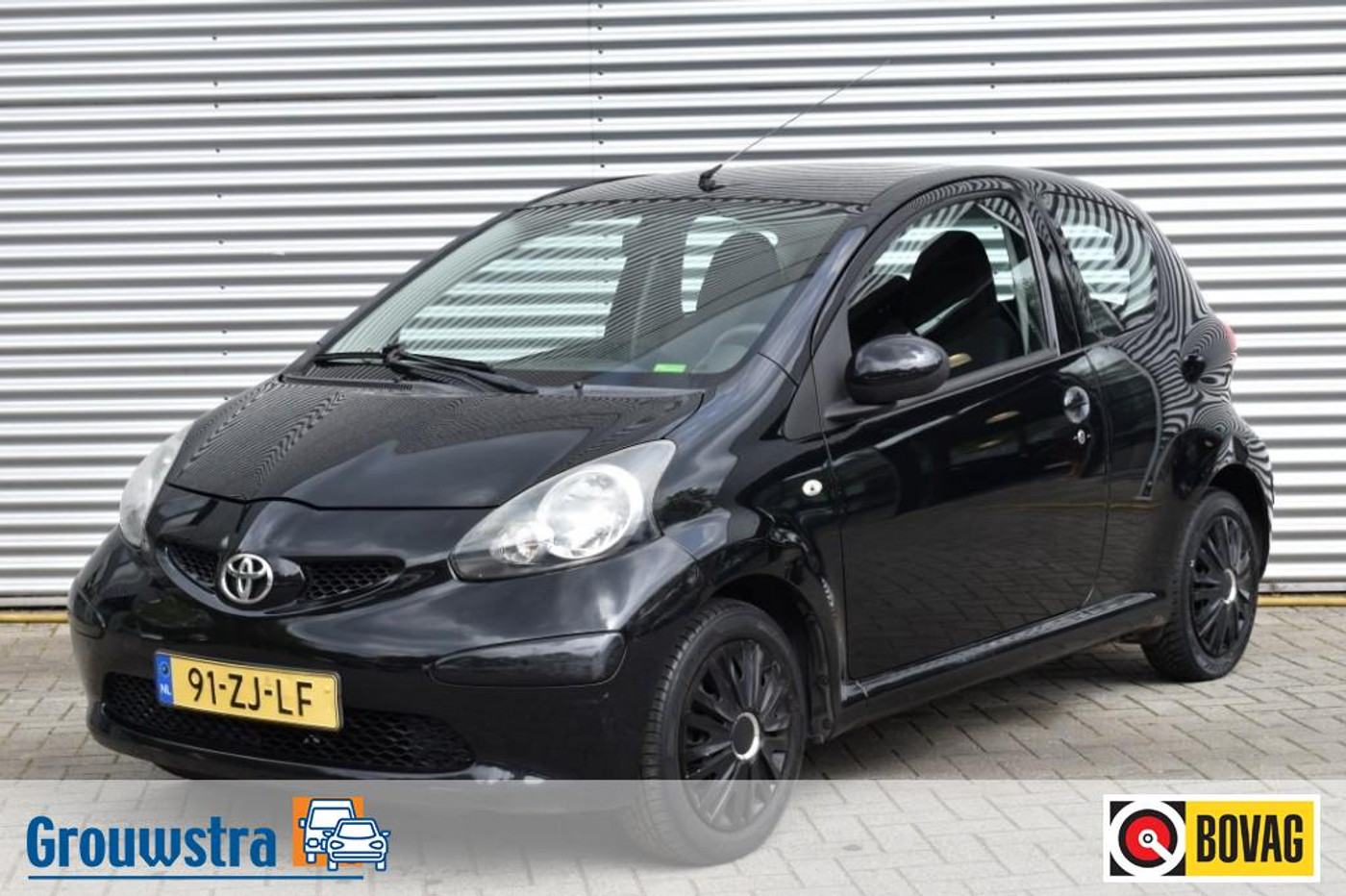 Toyota Toyota Aygo 1.0-12V + / ELEK. RAMEN / PIONEER / INCL. NIEUWE APK 2008 - voorkant