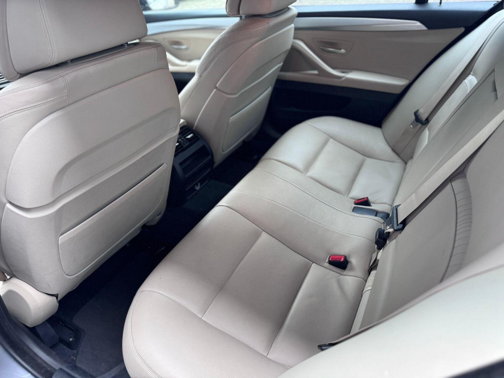 Foto van BMW 528i