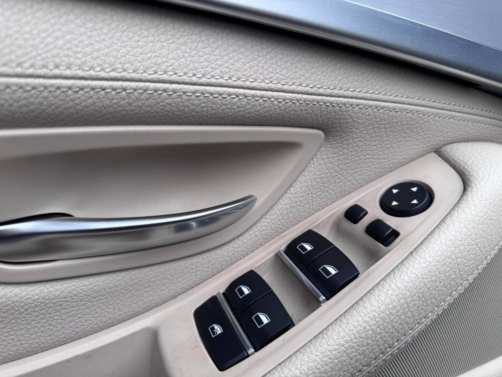 Foto van BMW 528i