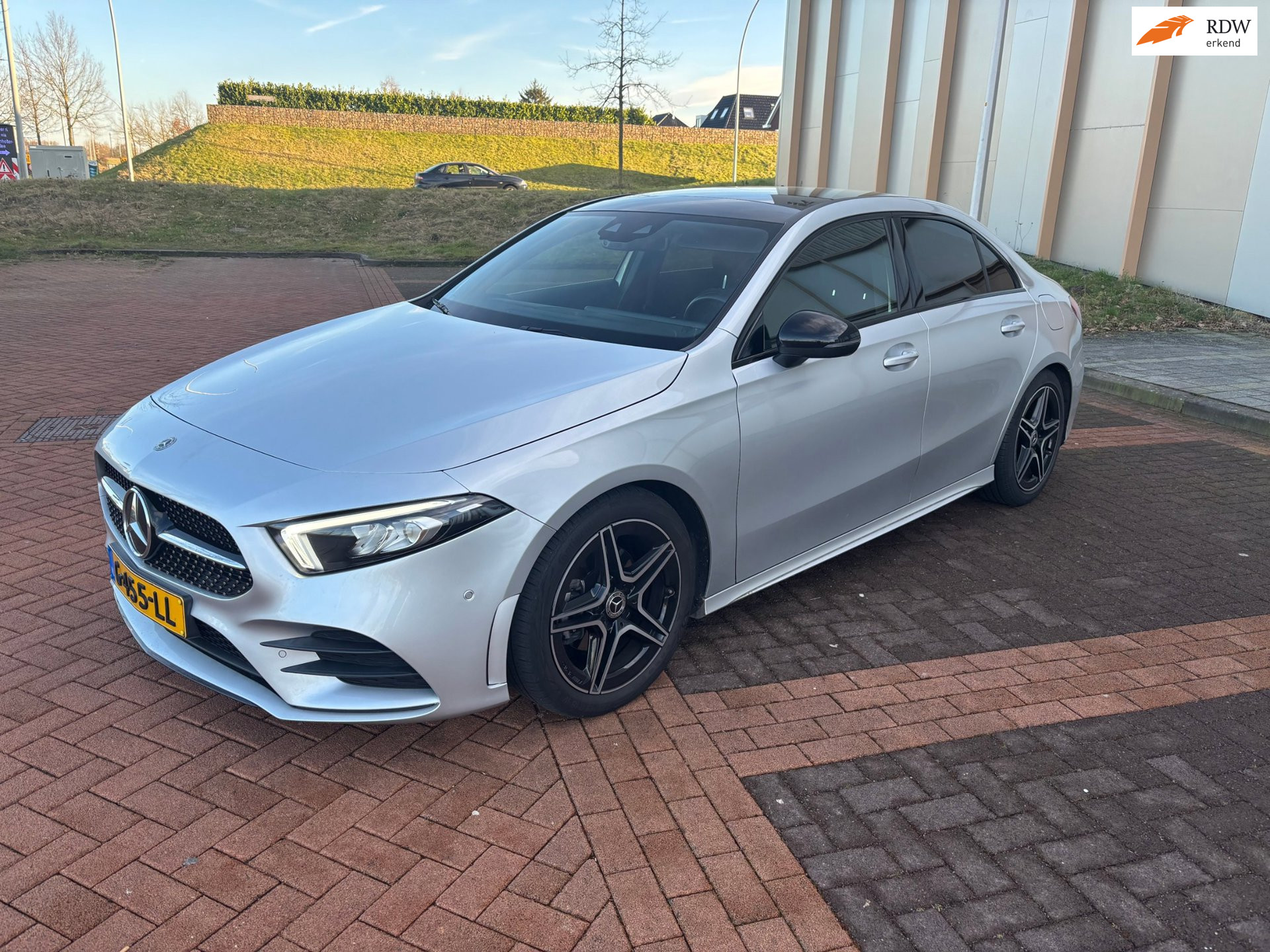 Foto van MERCEDES-BENZ A 180