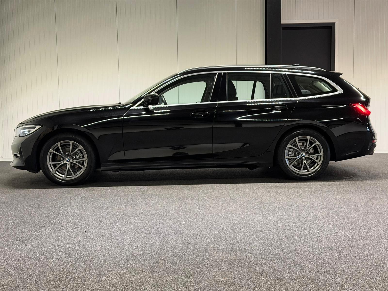 Foto van BMW 318i