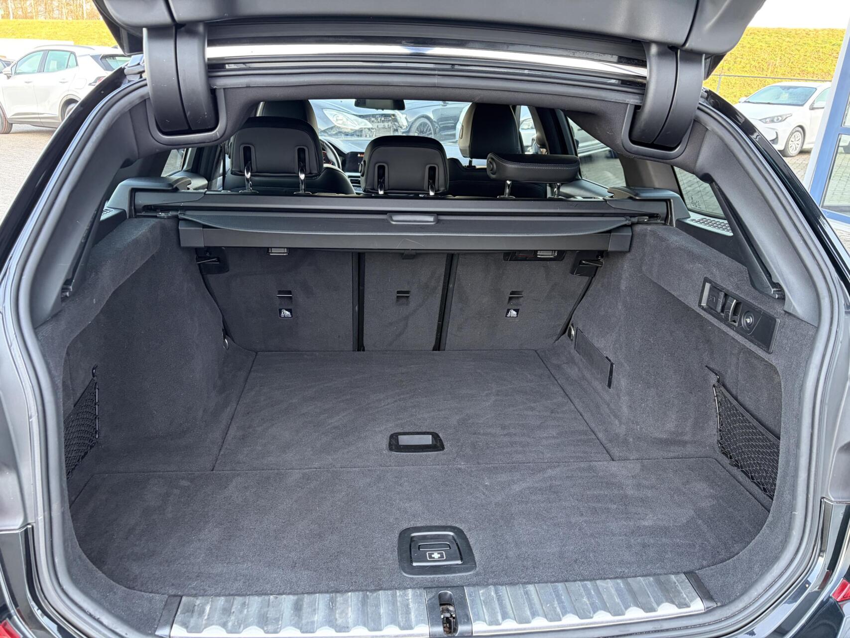 Foto van BMW 318i