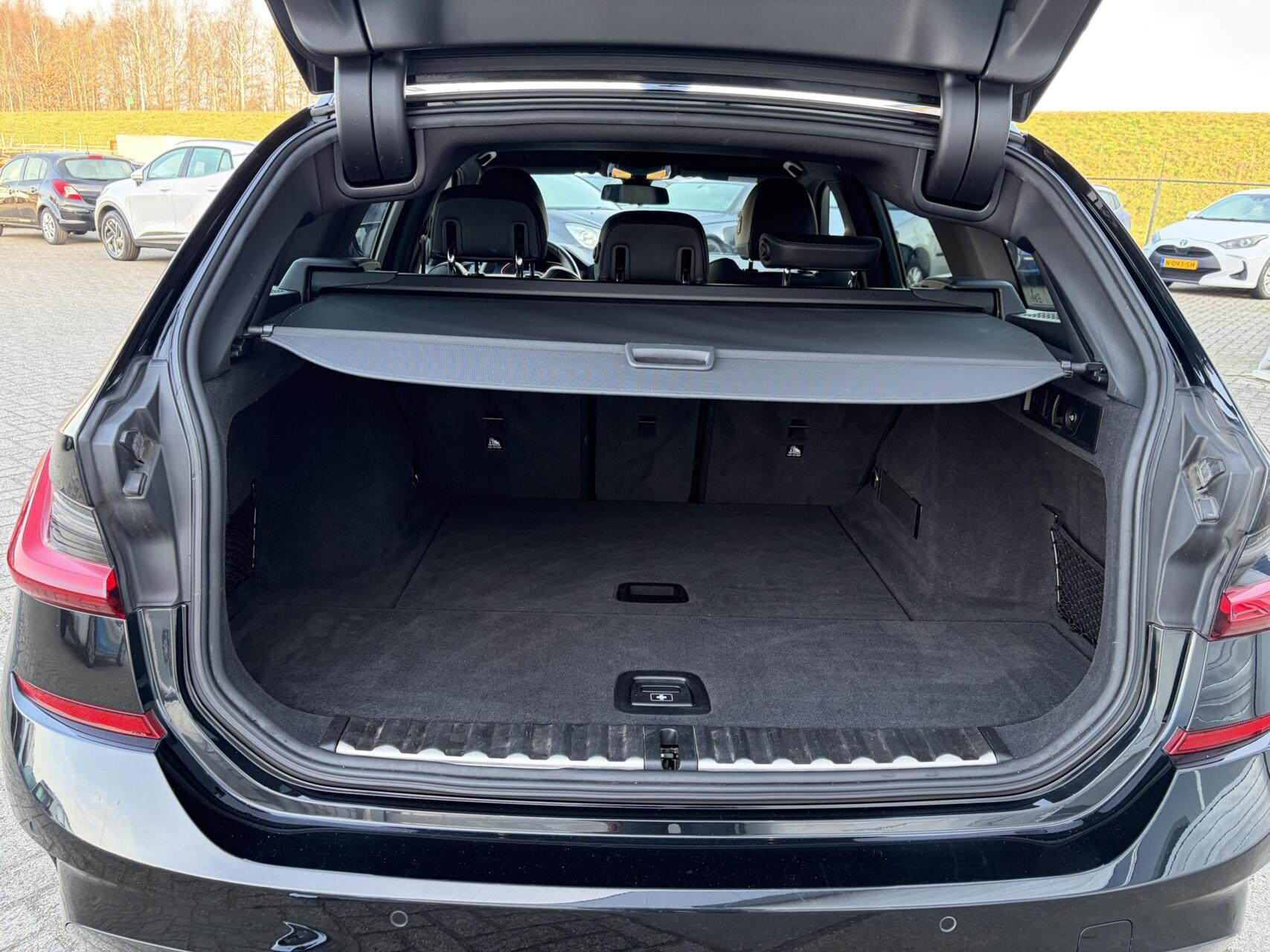 Foto van BMW 318i