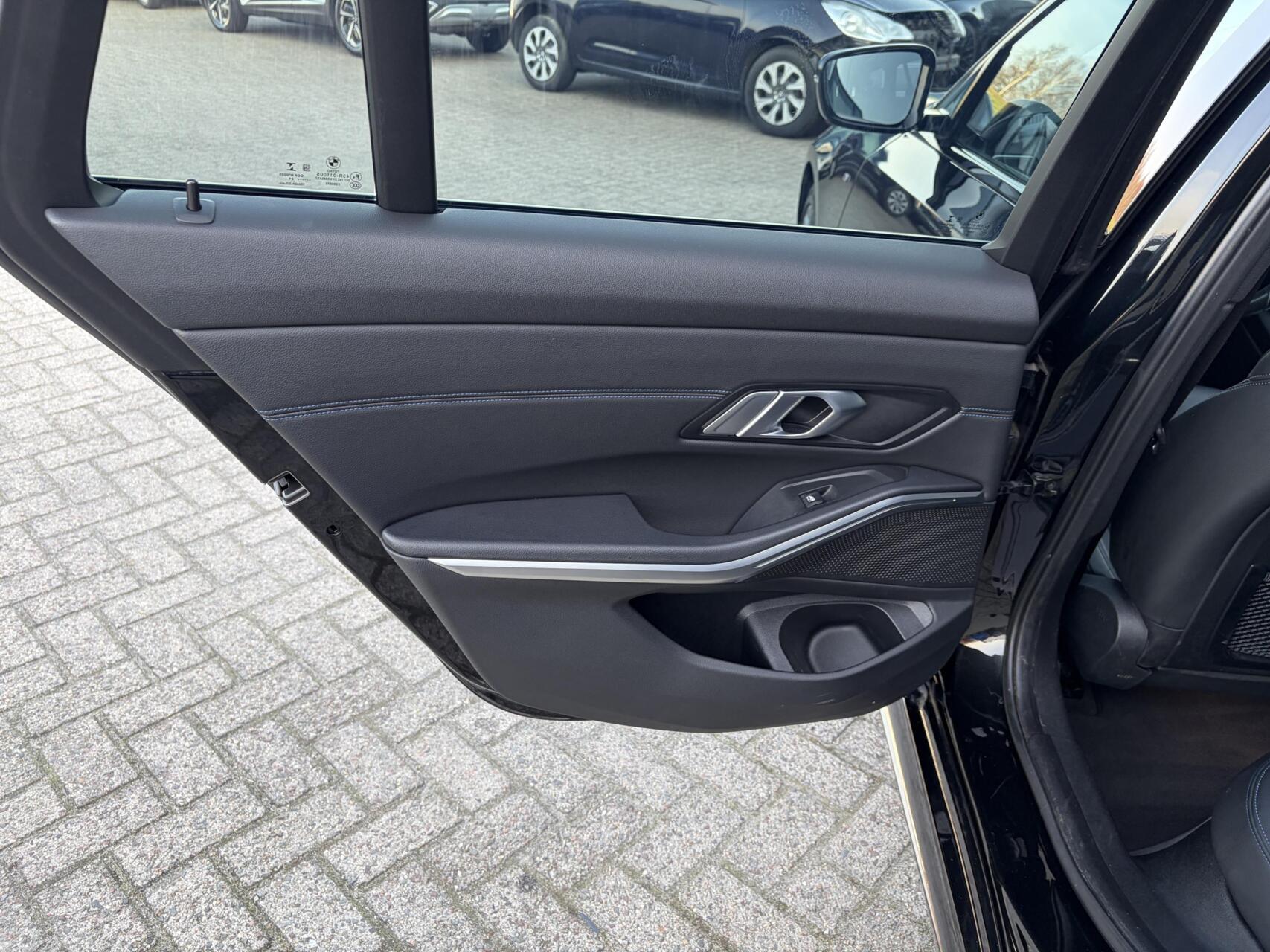 Foto van BMW 318i