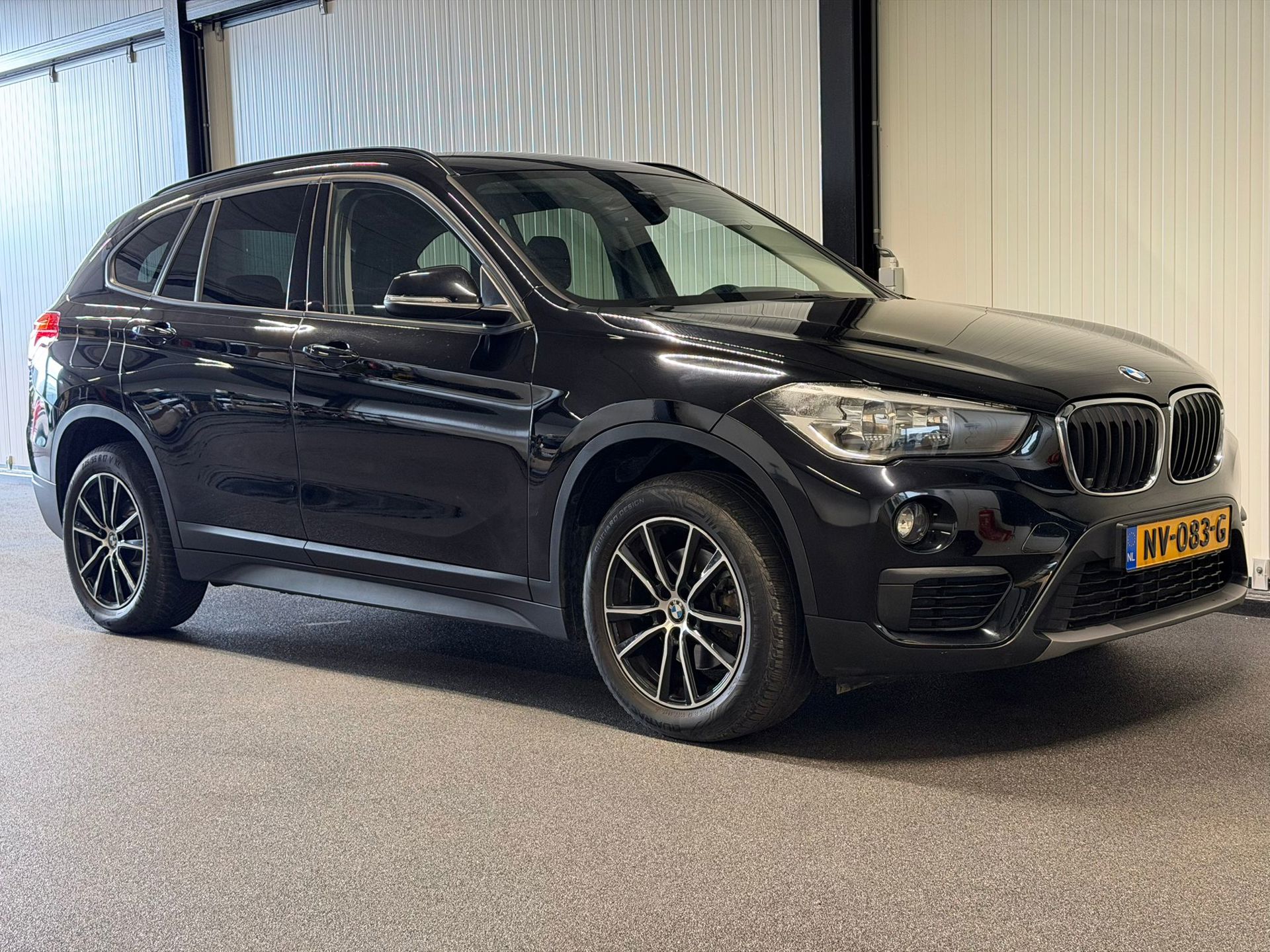 Foto van BMW X1 sDrive 18i