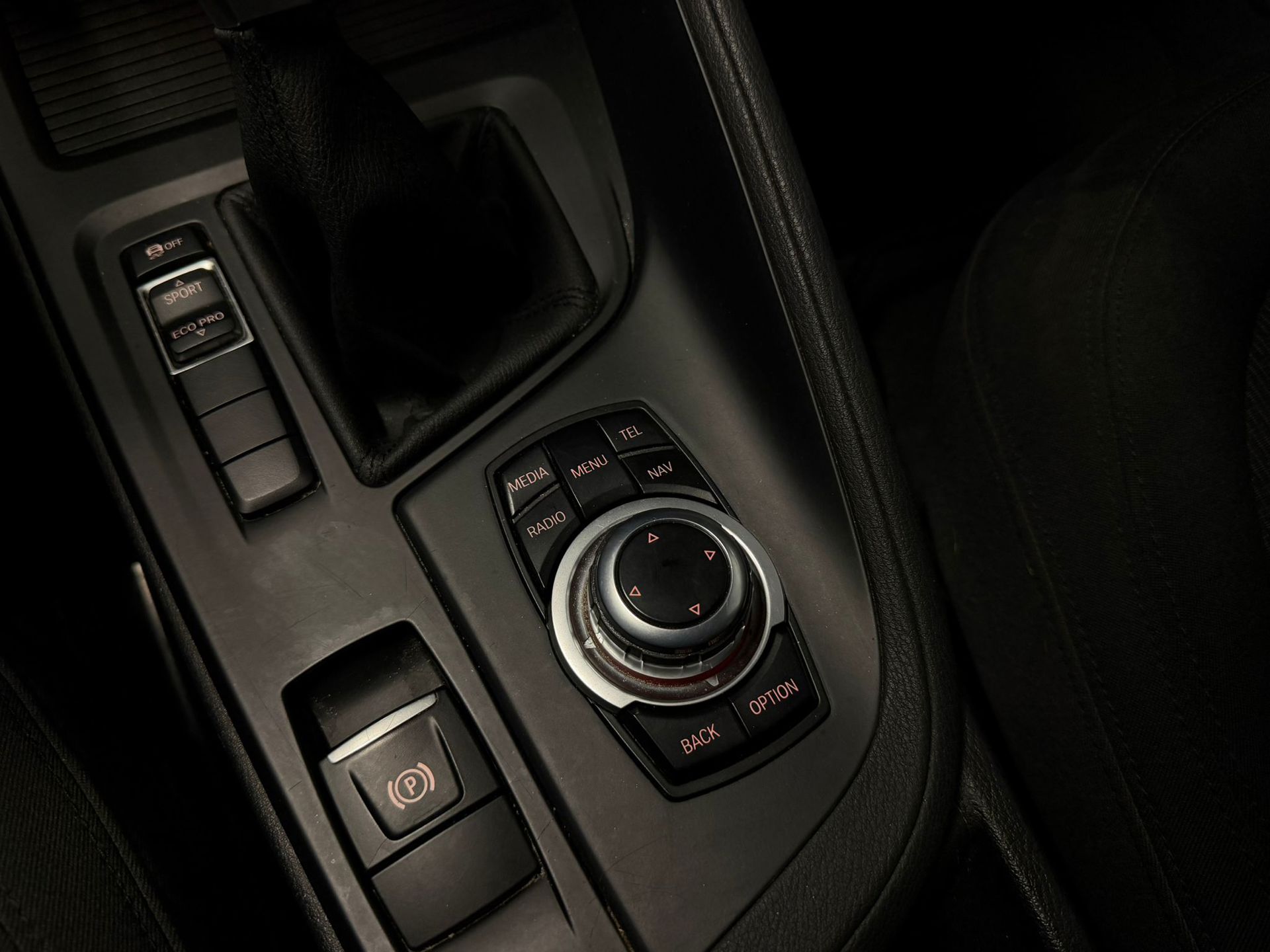 Foto van BMW X1 sDrive 18i