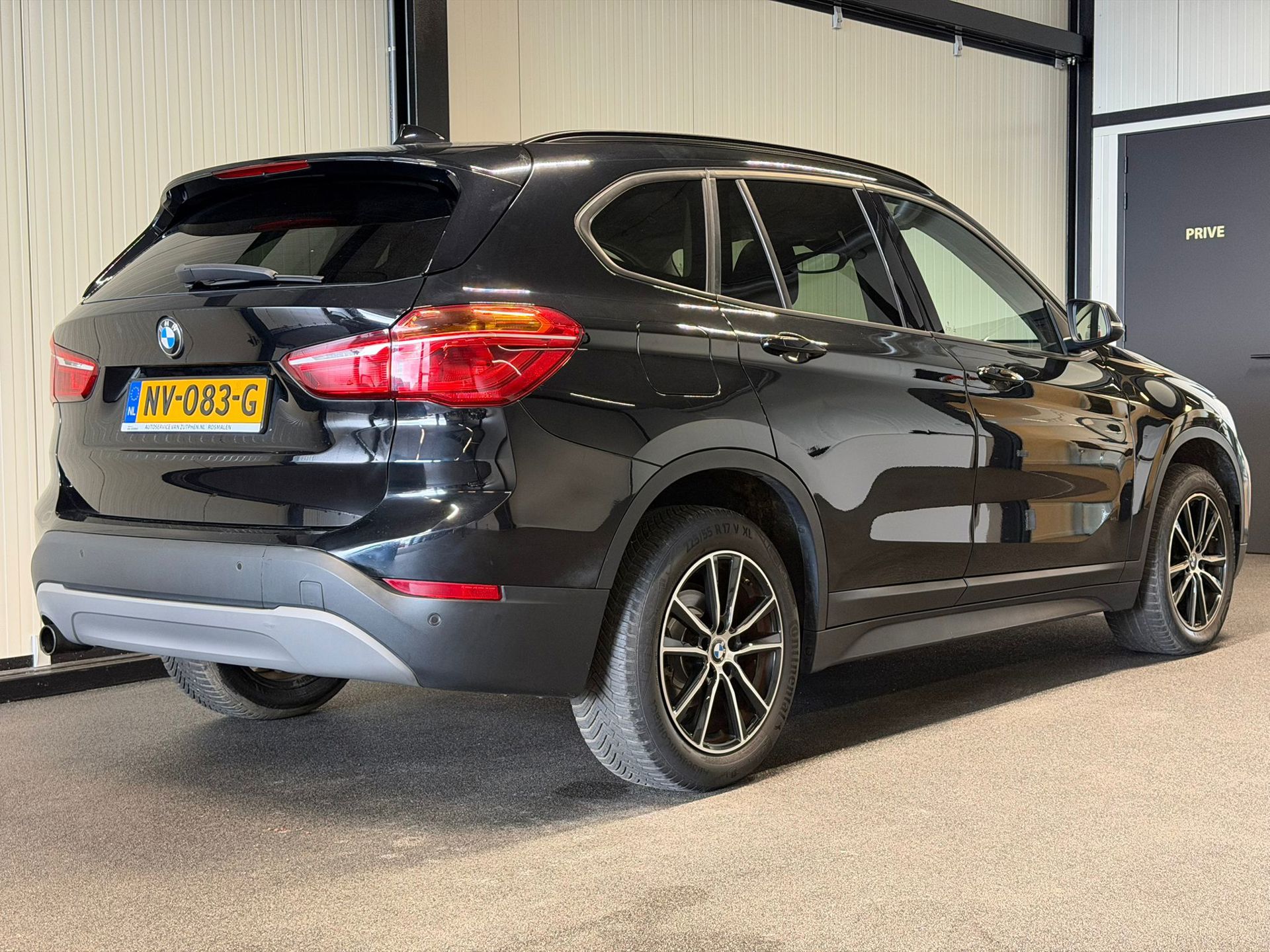 Foto van BMW X1 sDrive 18i