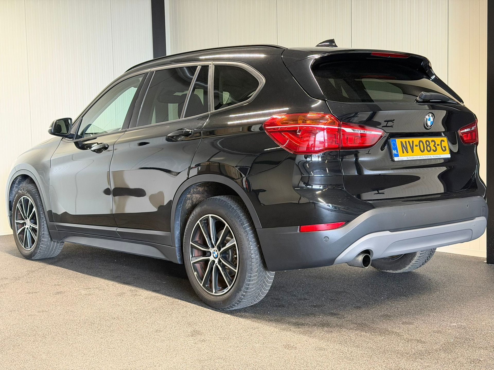 Foto van BMW X1 sDrive 18i