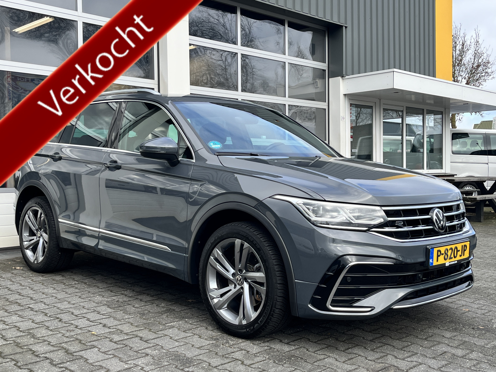 Volkswagen Tiguan 1.4 TSI eHybrid R-Line Business+ 2022 - voorkant