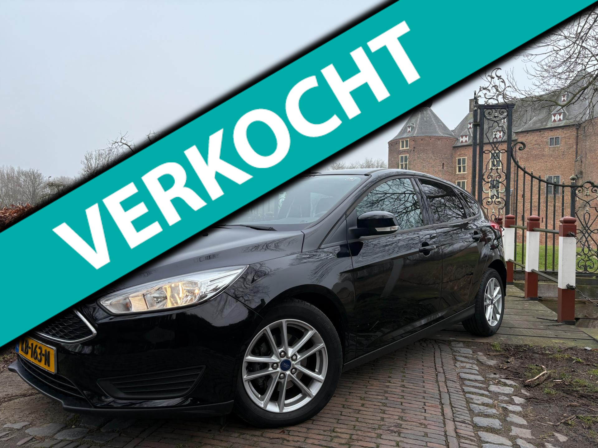 Ford Focus 1.0 Trend AIRCO/NAVI/CRUISE/LMT VELGEN/ELEK. RAAM 2016 - voorkant