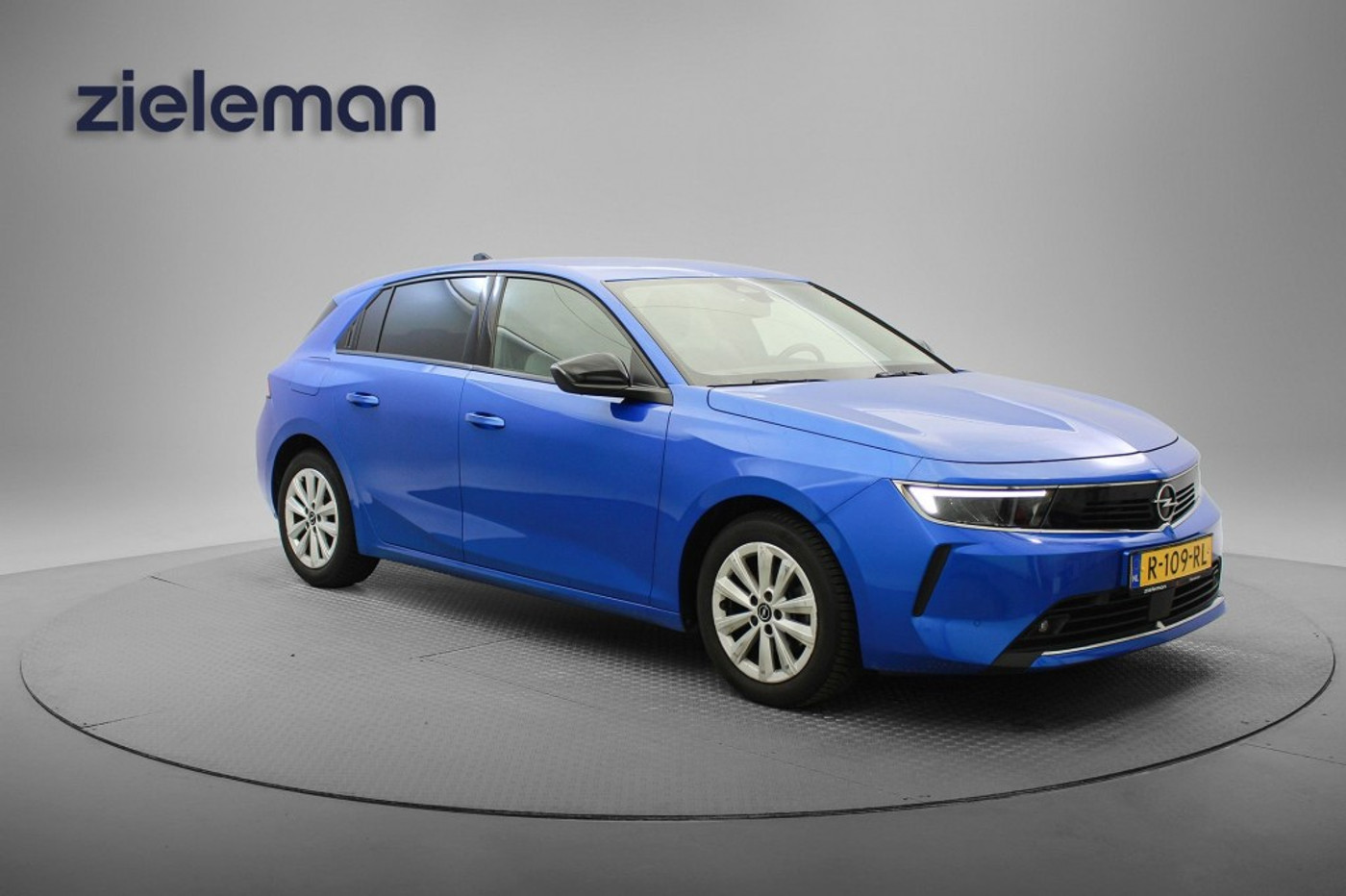 Opel Astra 1.2 Business Edition - Carplay, Camera, LED, Stoel/Stuur Verwarming 2022 - voorkant