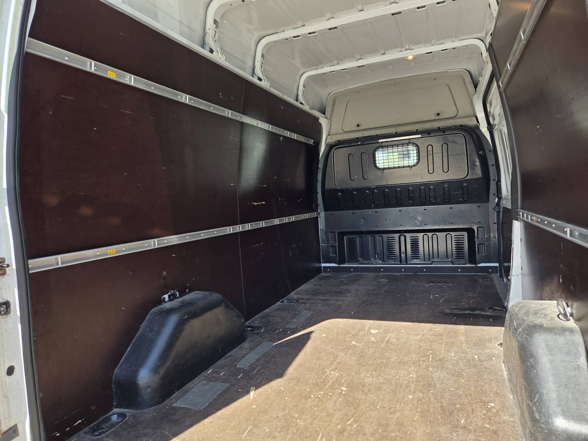 Foto van Ford Transit 300l Van 115dpf 4.36