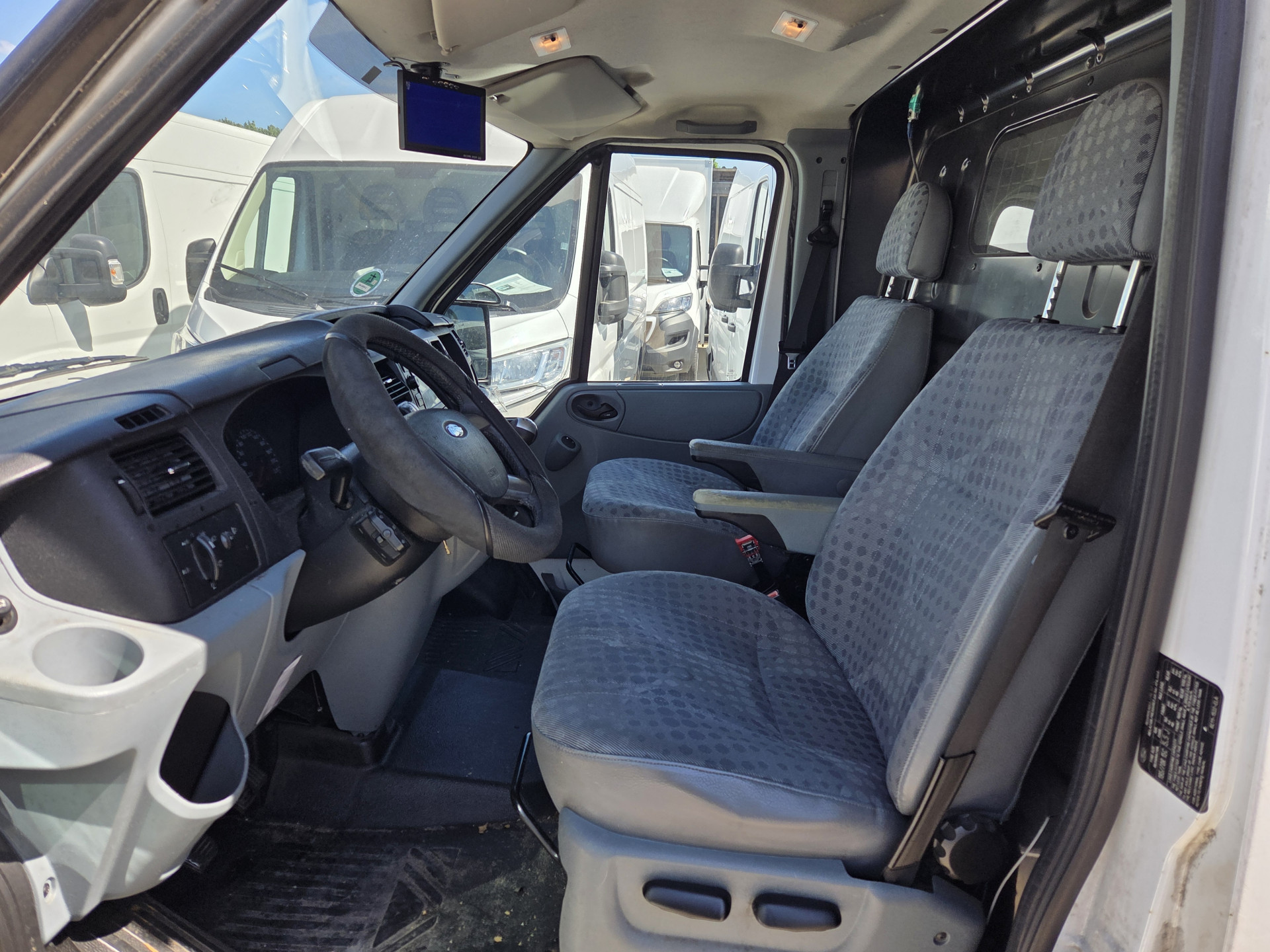 Foto van Ford Transit 300l Van 115dpf 4.36
