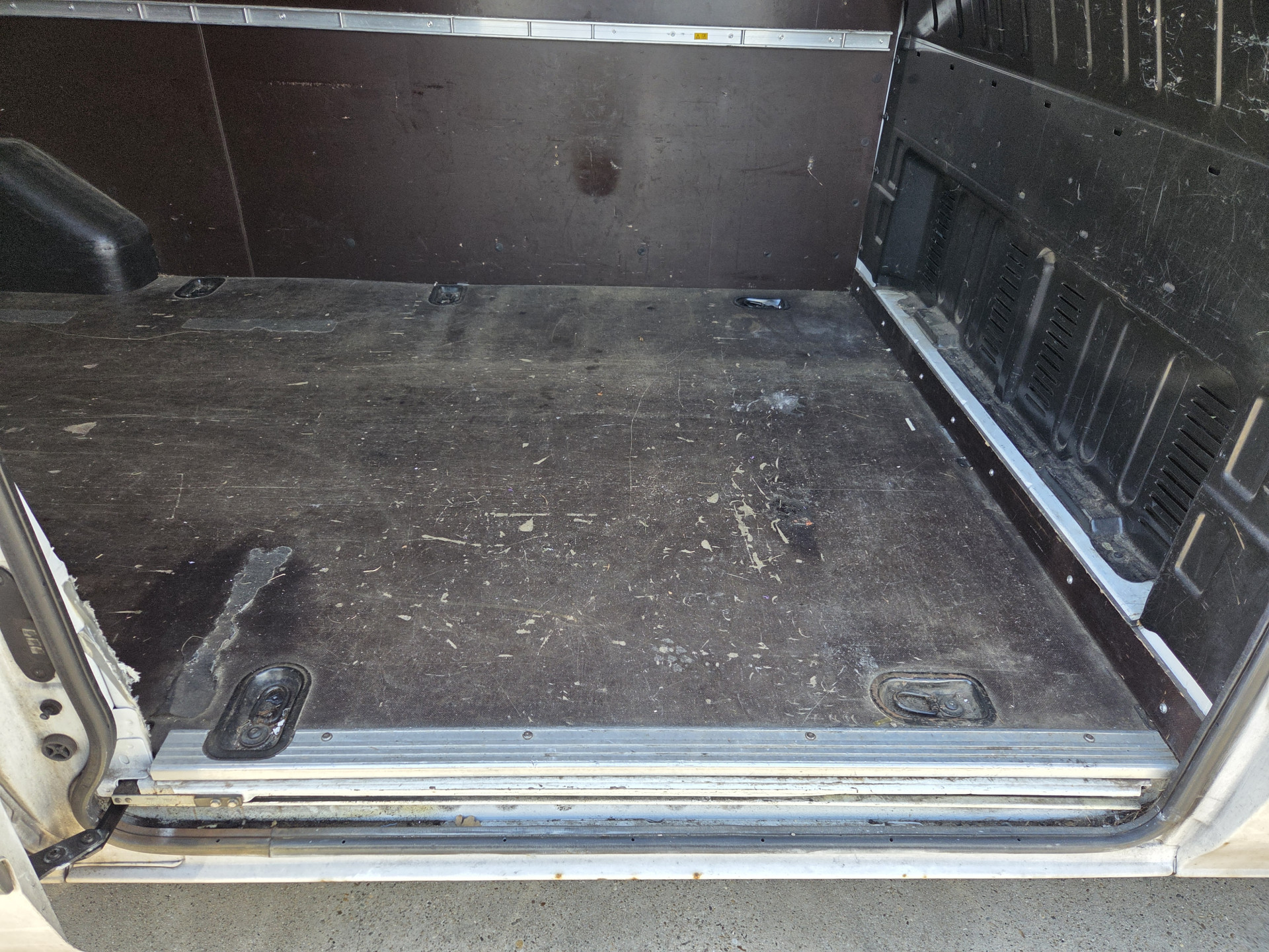 Foto van Ford Transit 300l Van 115dpf 4.36