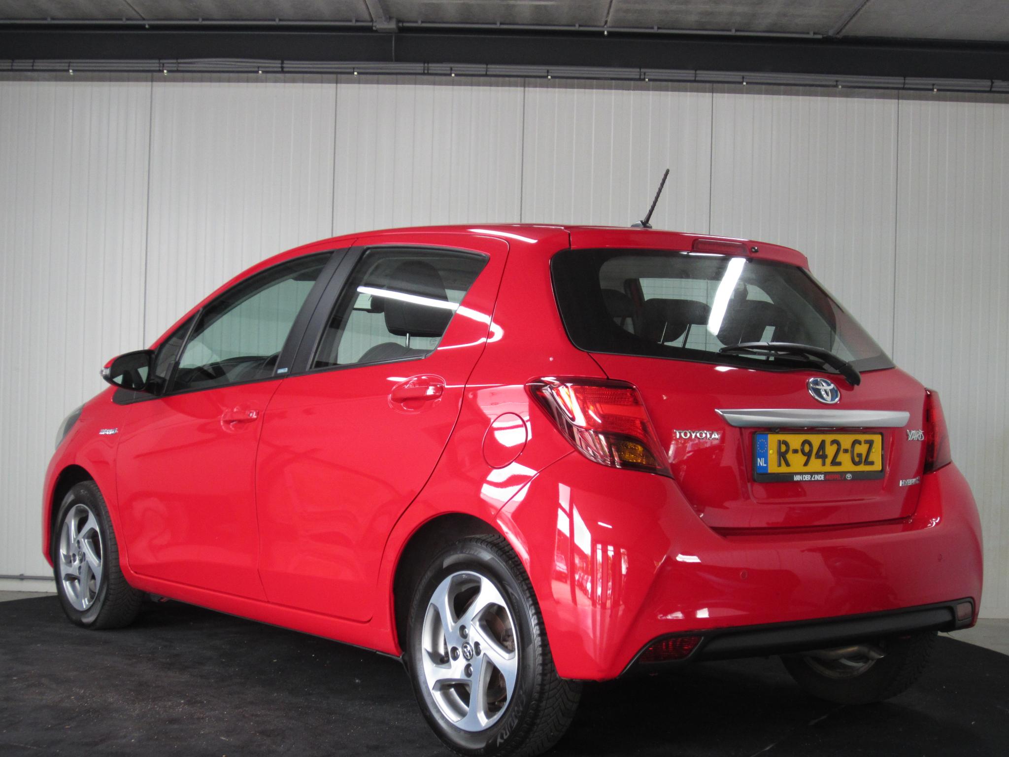 Foto van Toyota Toyota Yaris Hybrid