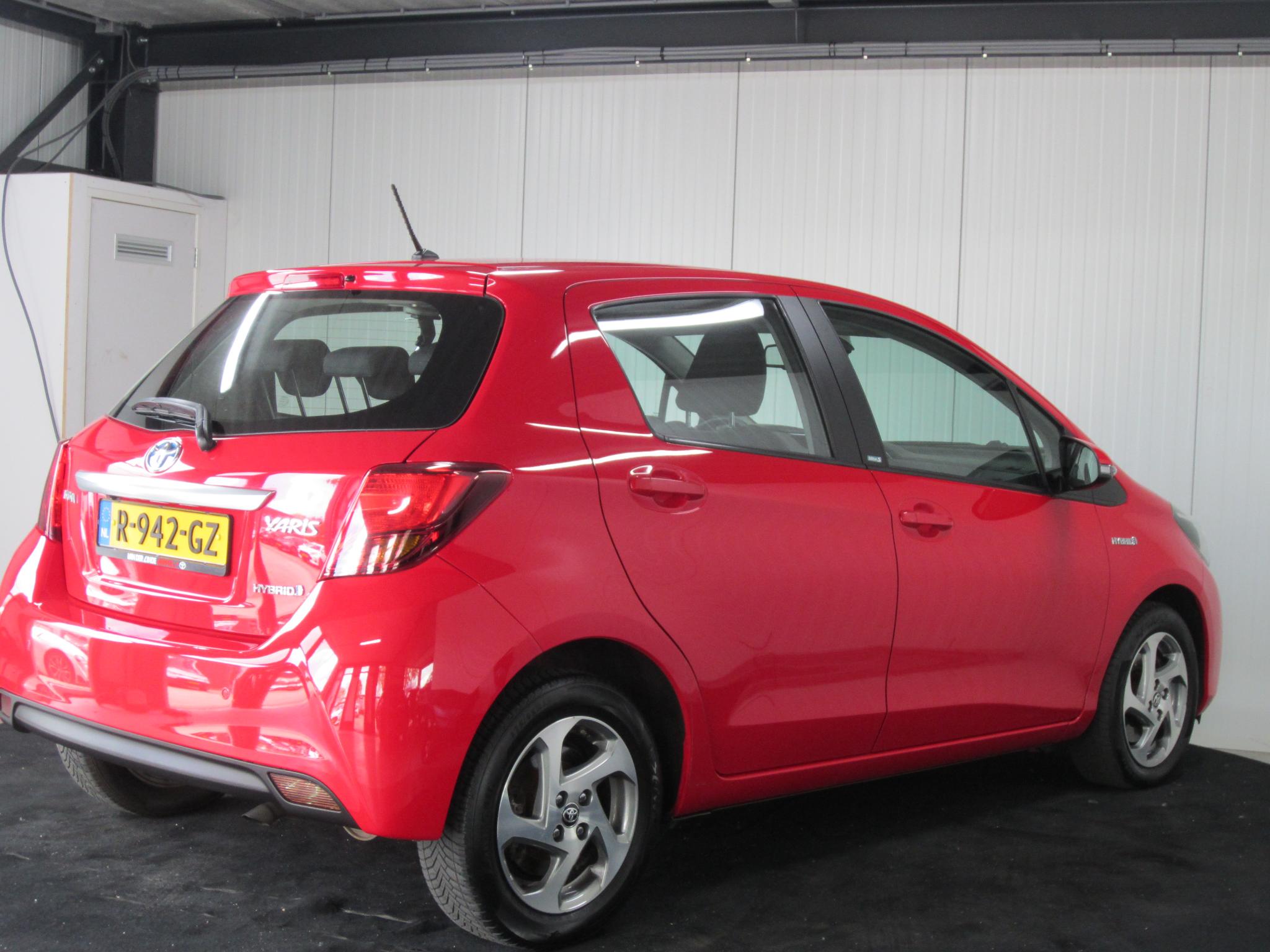 Foto van Toyota Toyota Yaris Hybrid