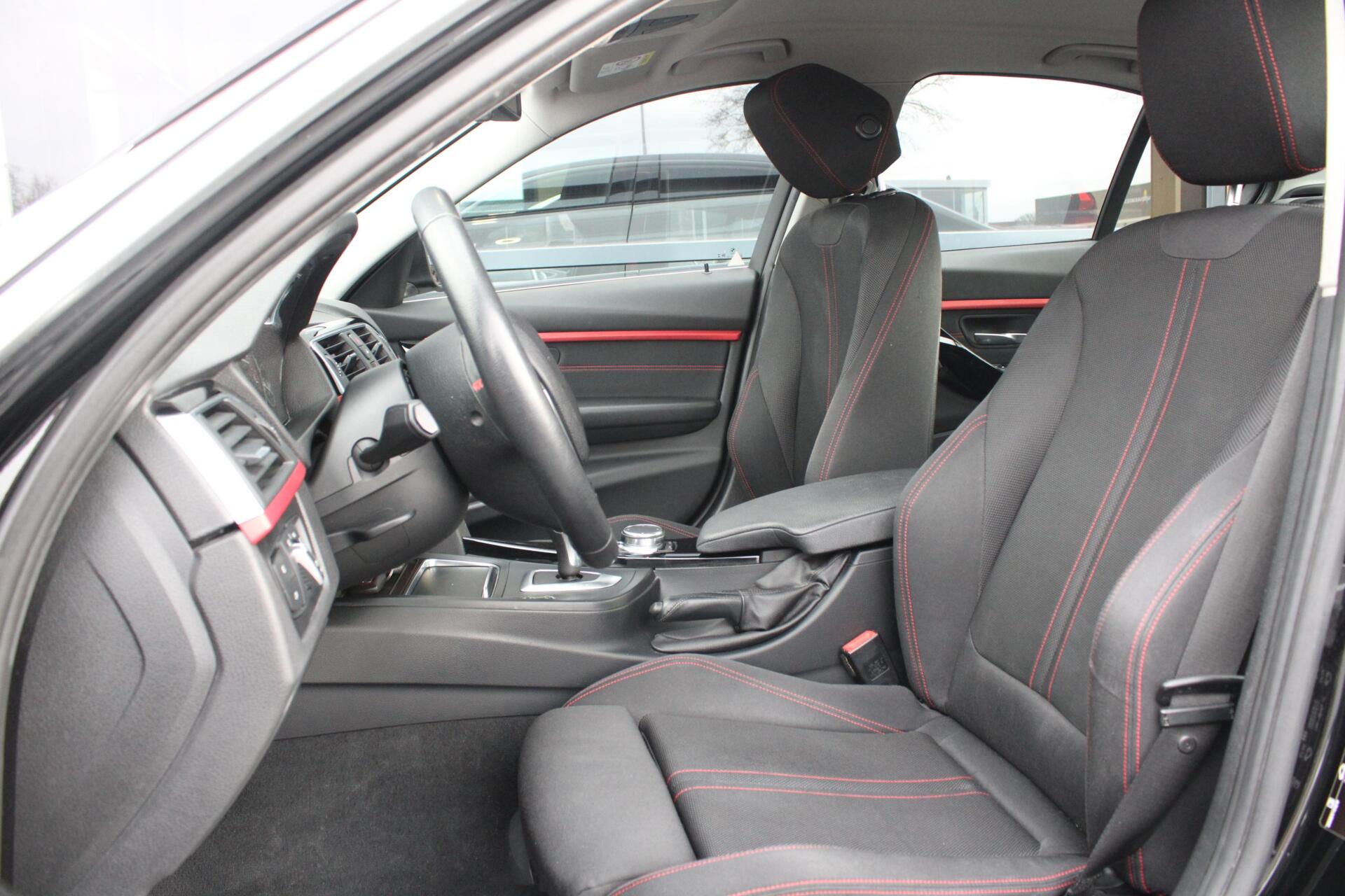Foto van BMW 320d Efficient Dynamics