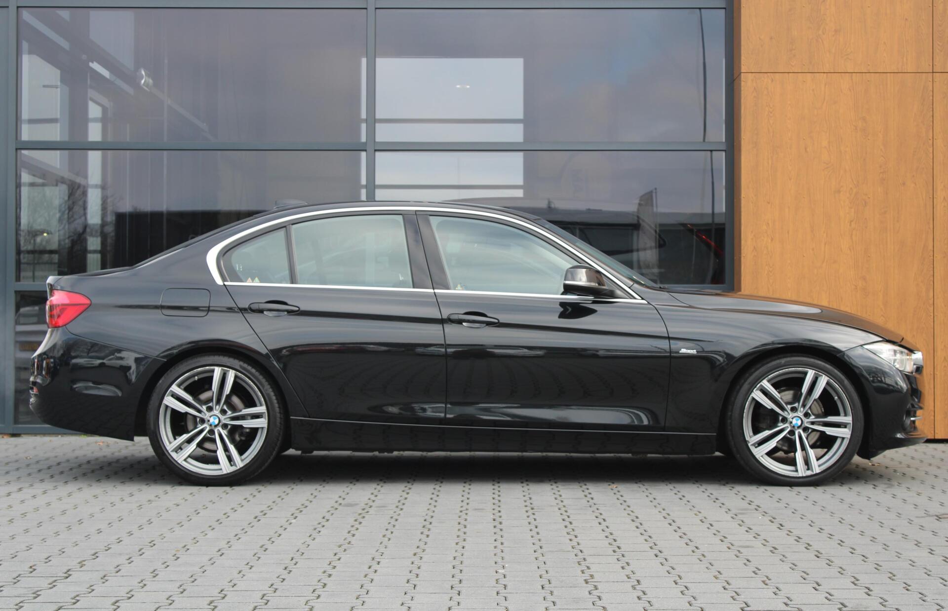 Foto van BMW 320d Efficient Dynamics