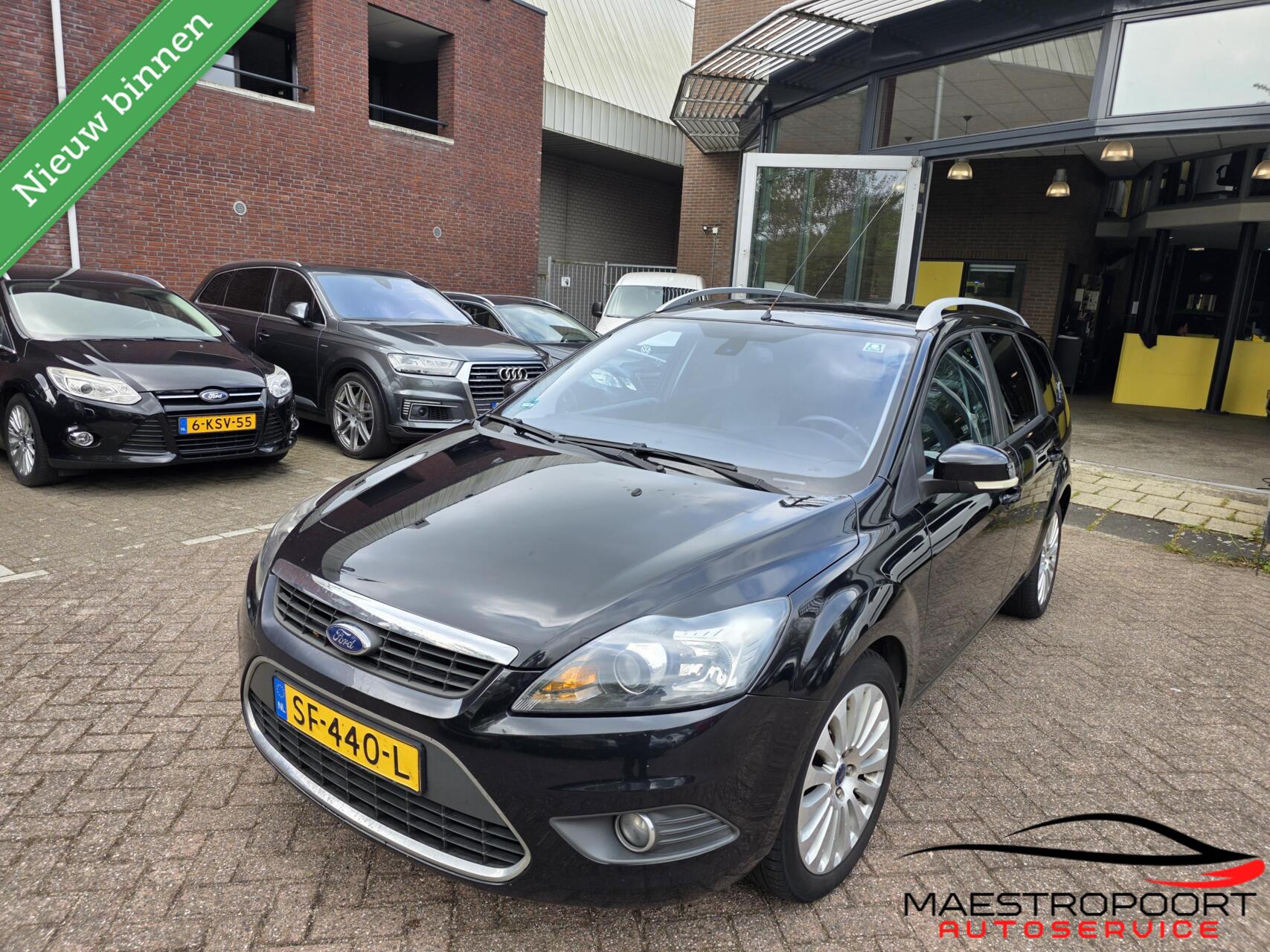 Ford Focus 1.6-16V Trend 2008 - voorkant