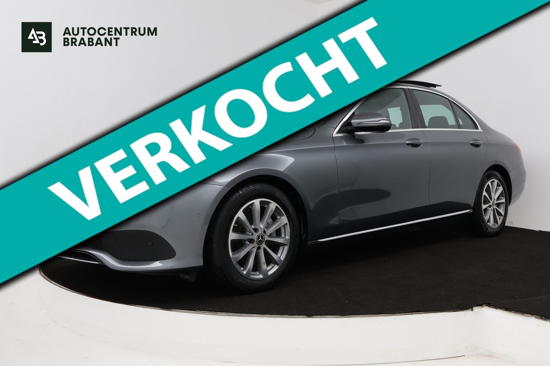 Mercedes-Benz E 200 200 Premium (PANORAMADAK, SFEEVERLICHTING, CAMERA, STOELVERWARMING, DEALER ONDERHOUDEN) 2018 - voorkant