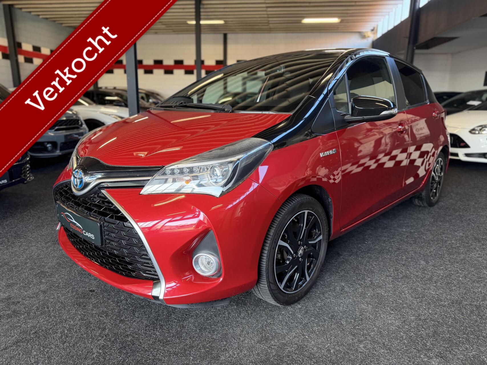 Toyota Toyota Yaris Hybrid 1.5 Hybrid Dynamic Bi-Tone 2016 - voorkant