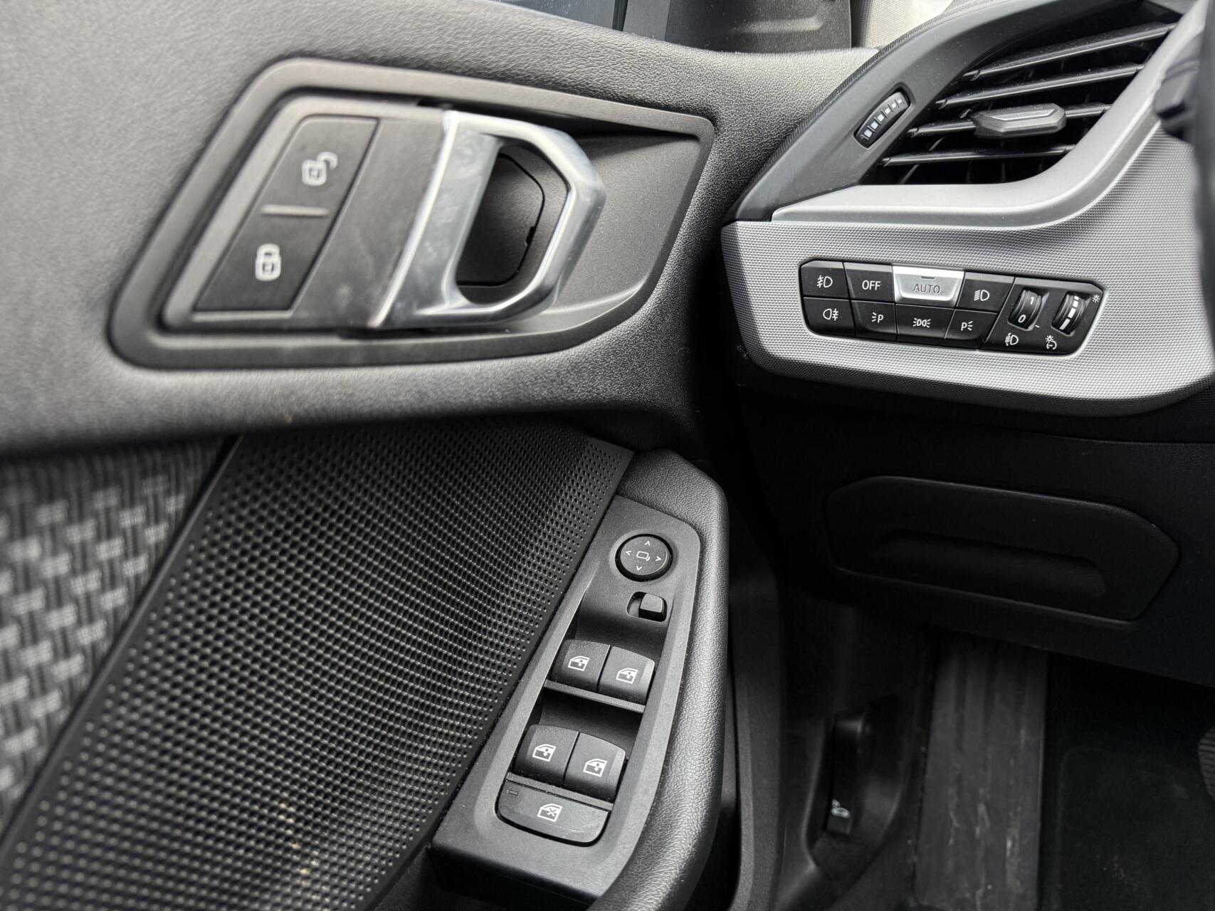 Foto van BMW 118i