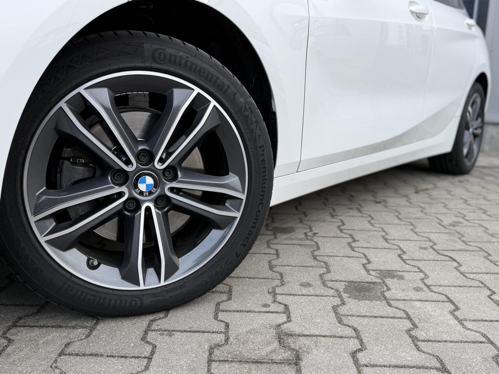 Foto van BMW 118i