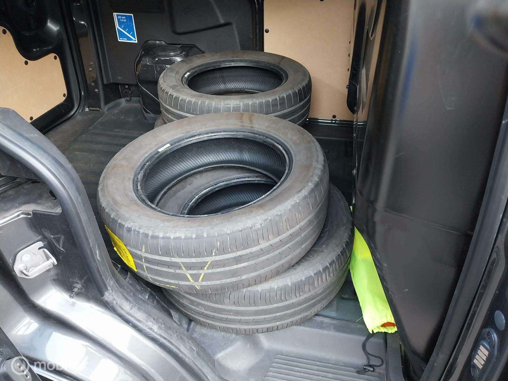 Foto van Ford Transit Courier