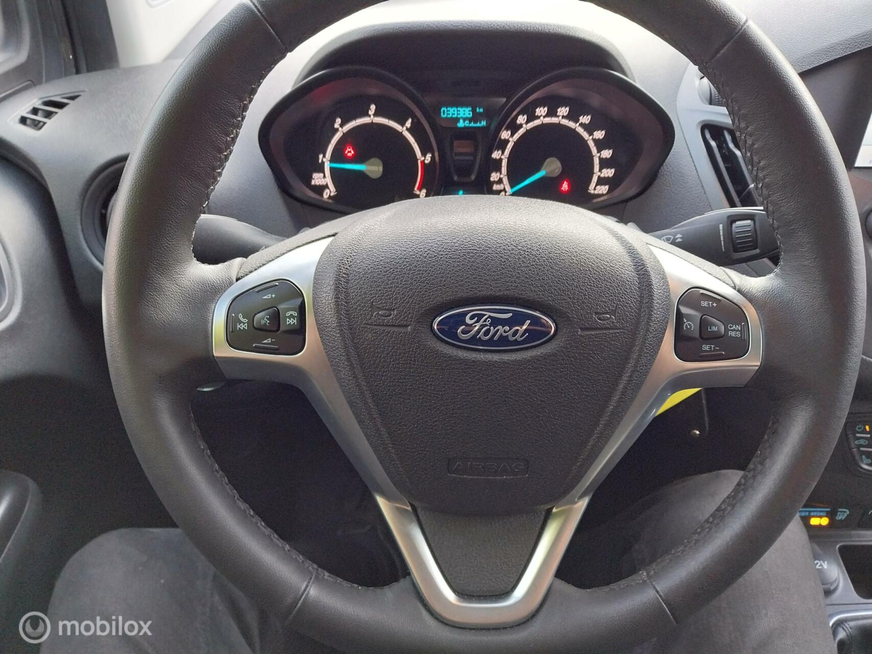 Foto van Ford Transit Courier