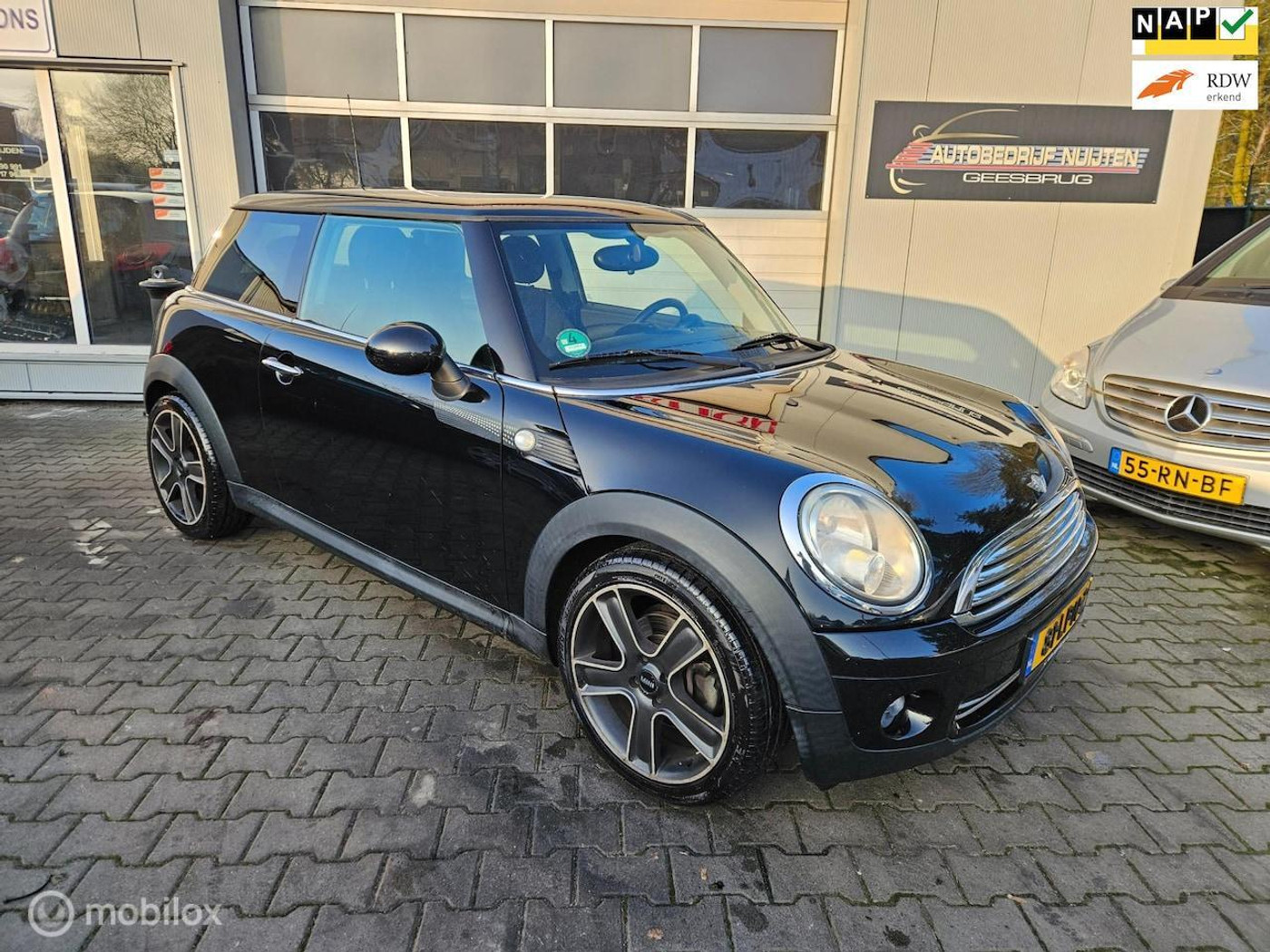 Foto van MINI ONE