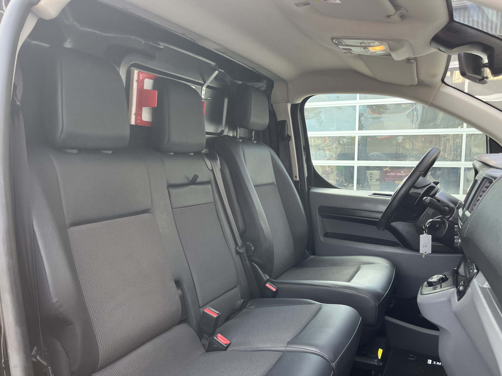 Foto van Opel Vivaro