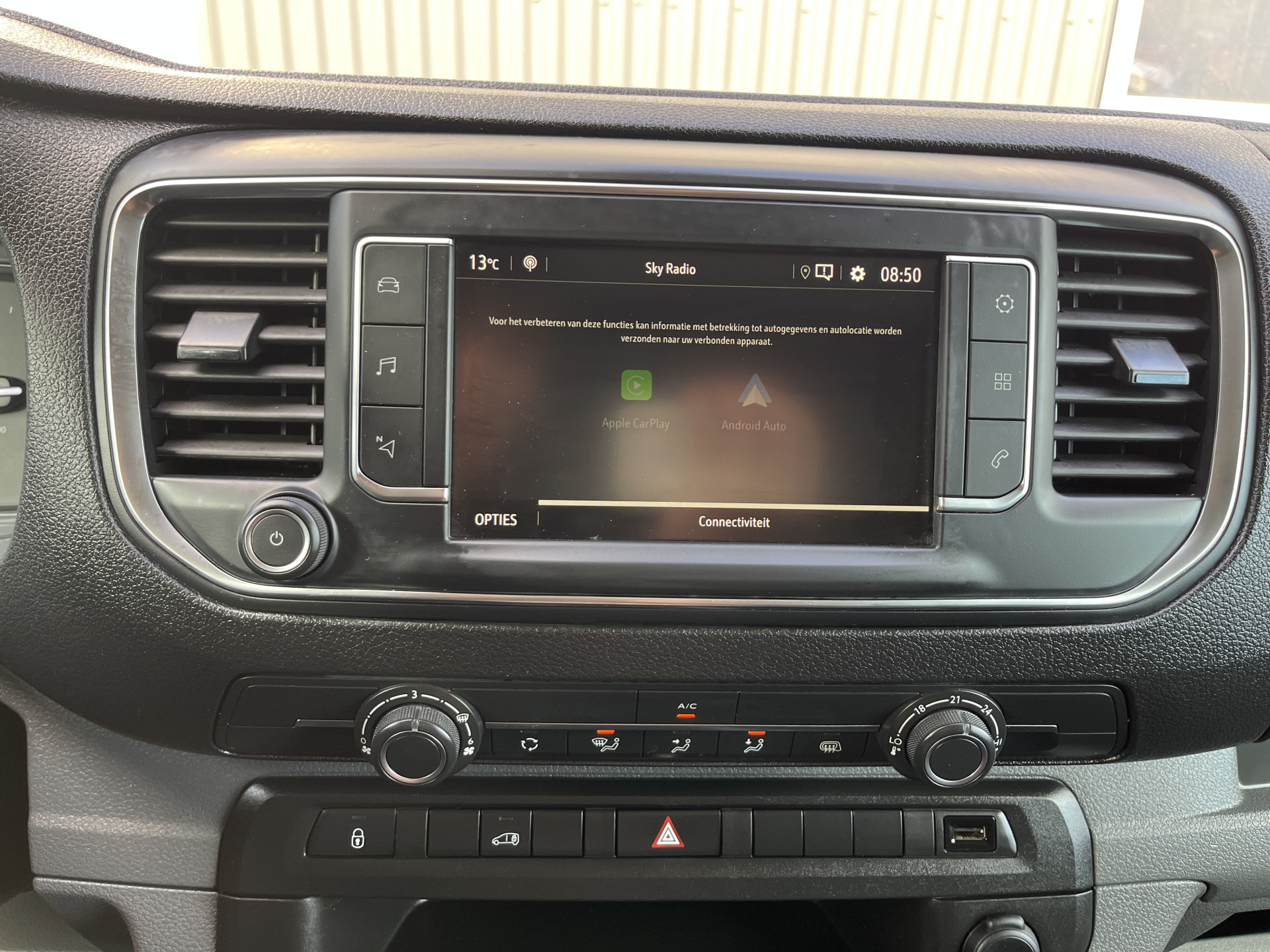 Foto van Opel Vivaro