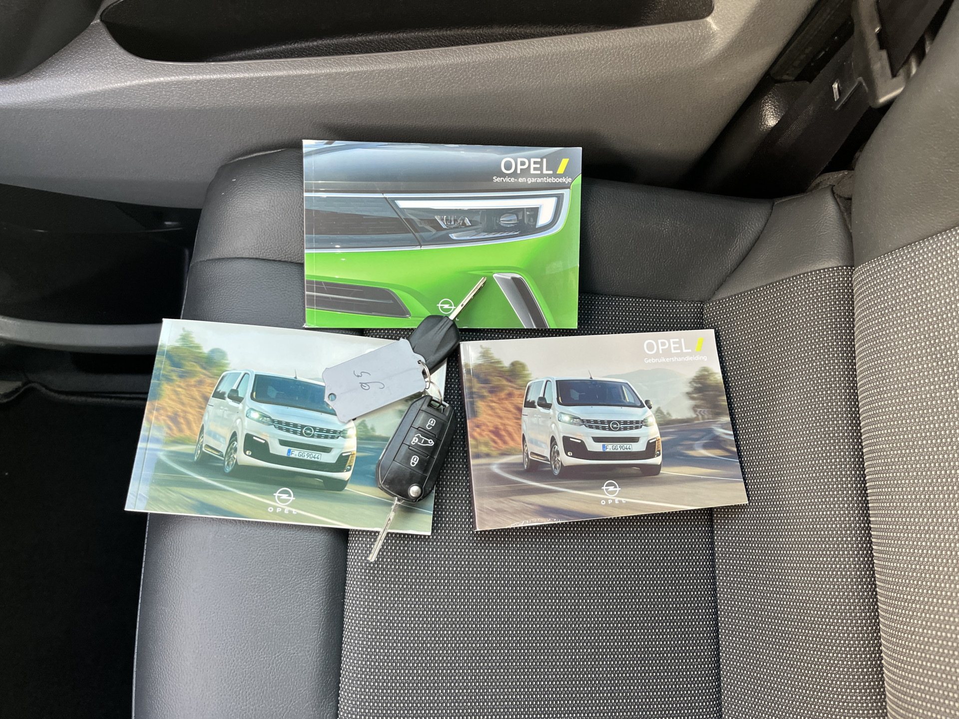 Foto van Opel Vivaro