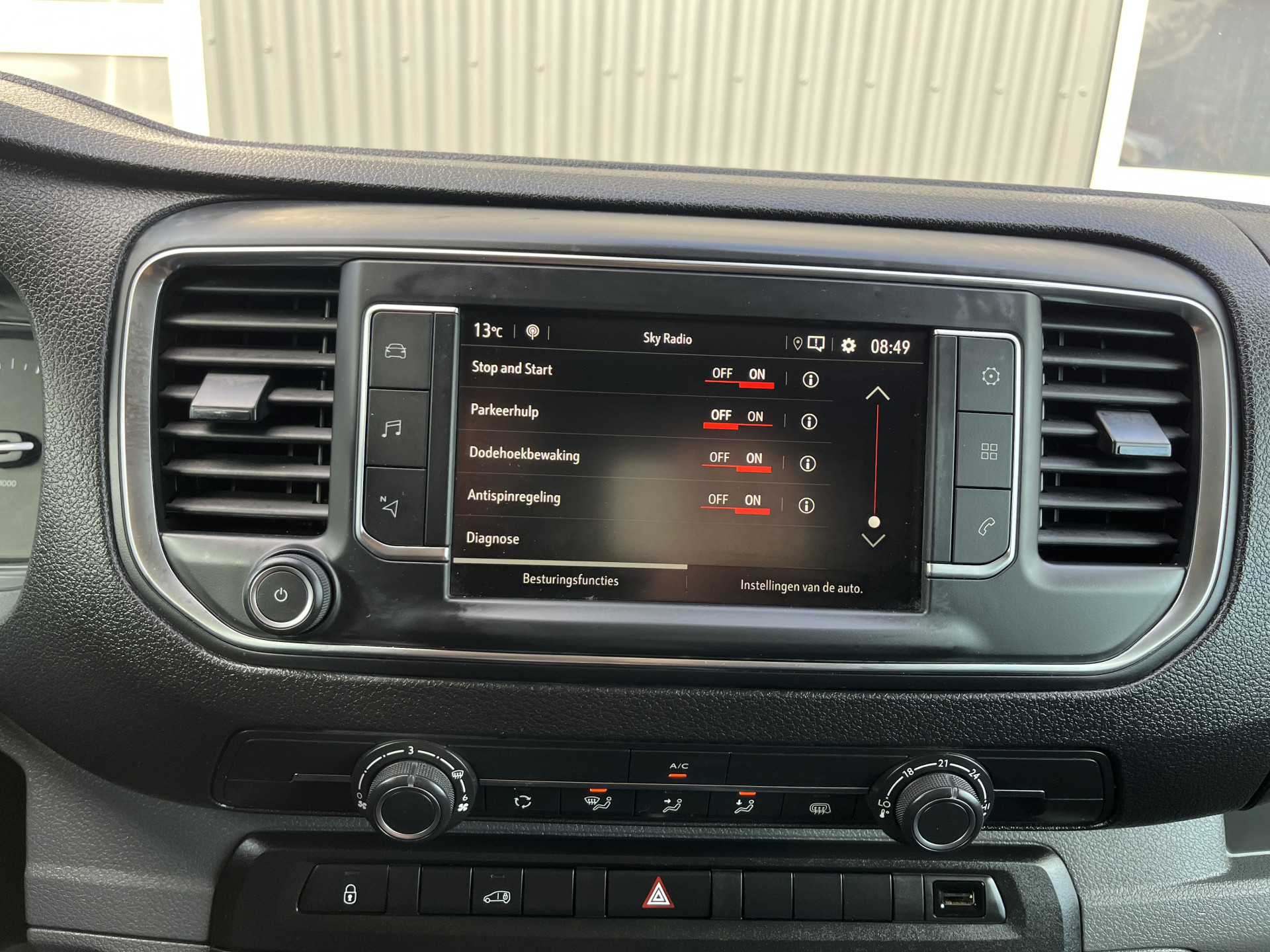 Foto van Opel Vivaro