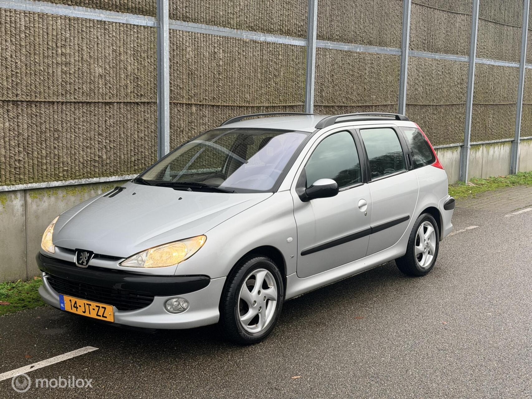 Foto van PEUGEOT 206