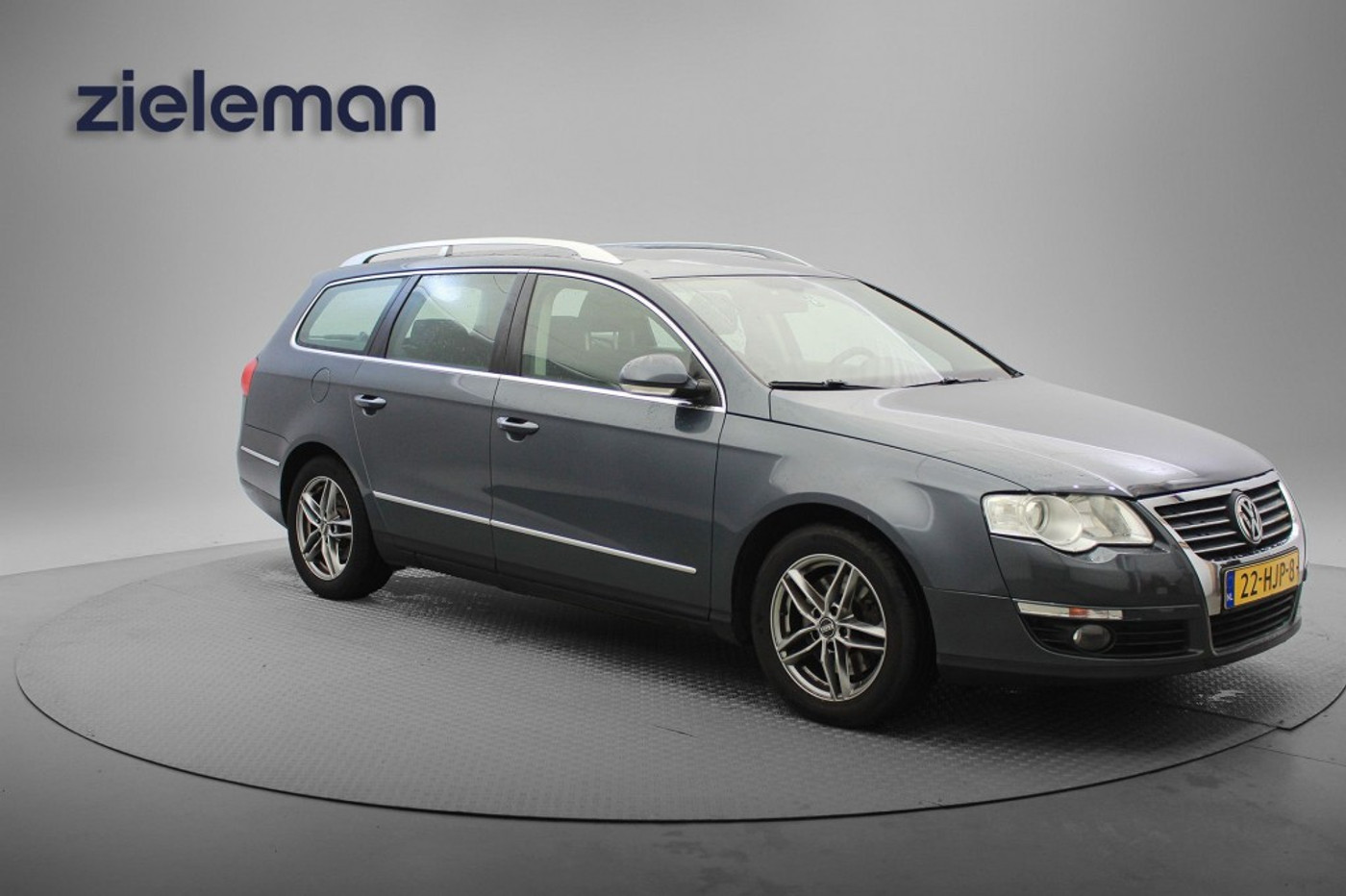 Volkswagen Passat Variant 1.4 TSI Comfortline Automaat - Cruise, Clima, Dakraam, Stoelverw. Trekhaak, 2009 - voorkant
